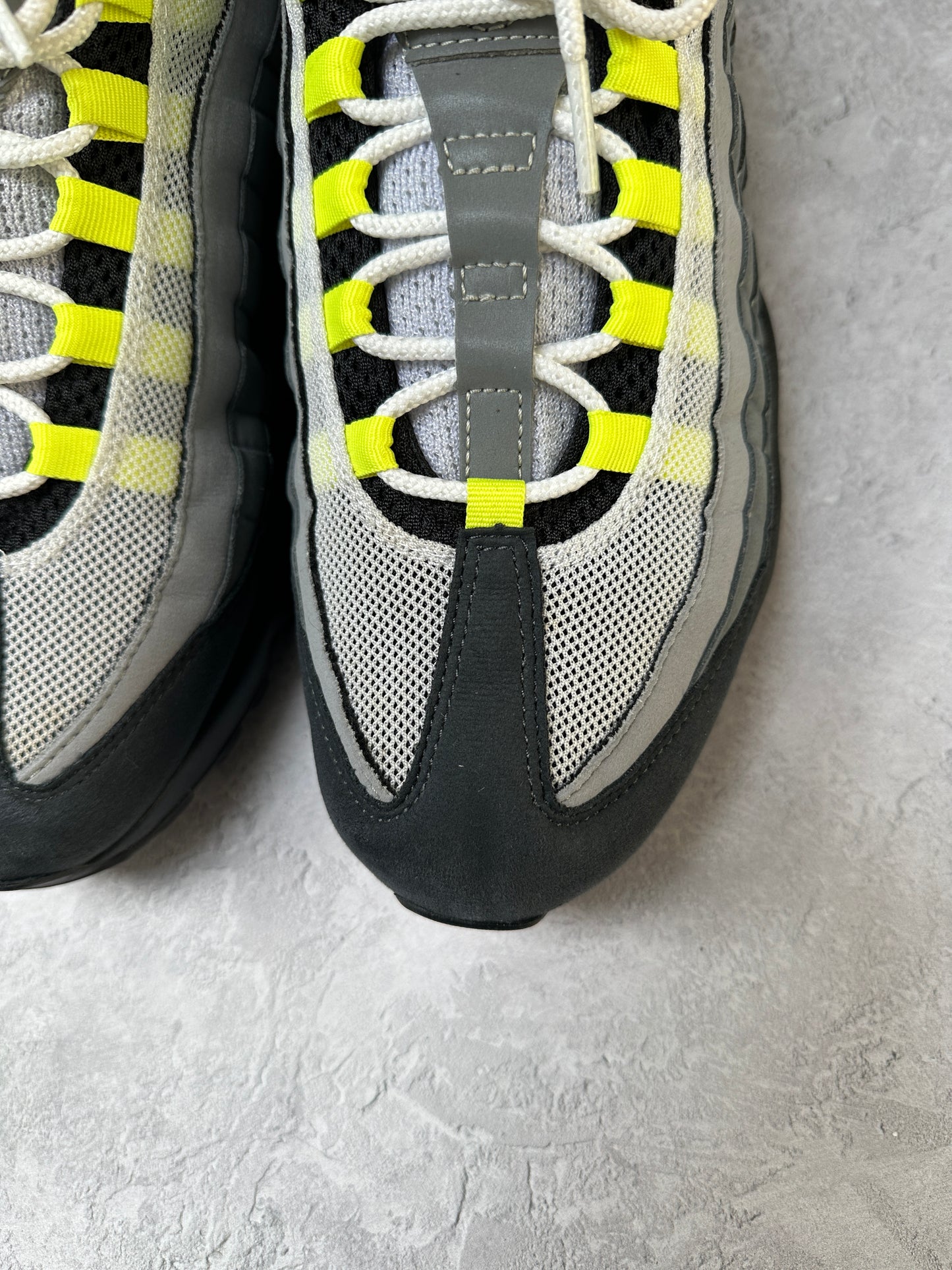 Nike Air Max 95 - Neon 2020 - UK10