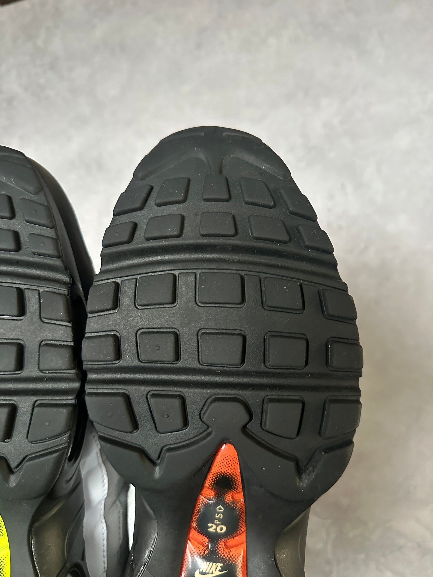 Nike Air Max 95 - Greedy 1.0 - UK9