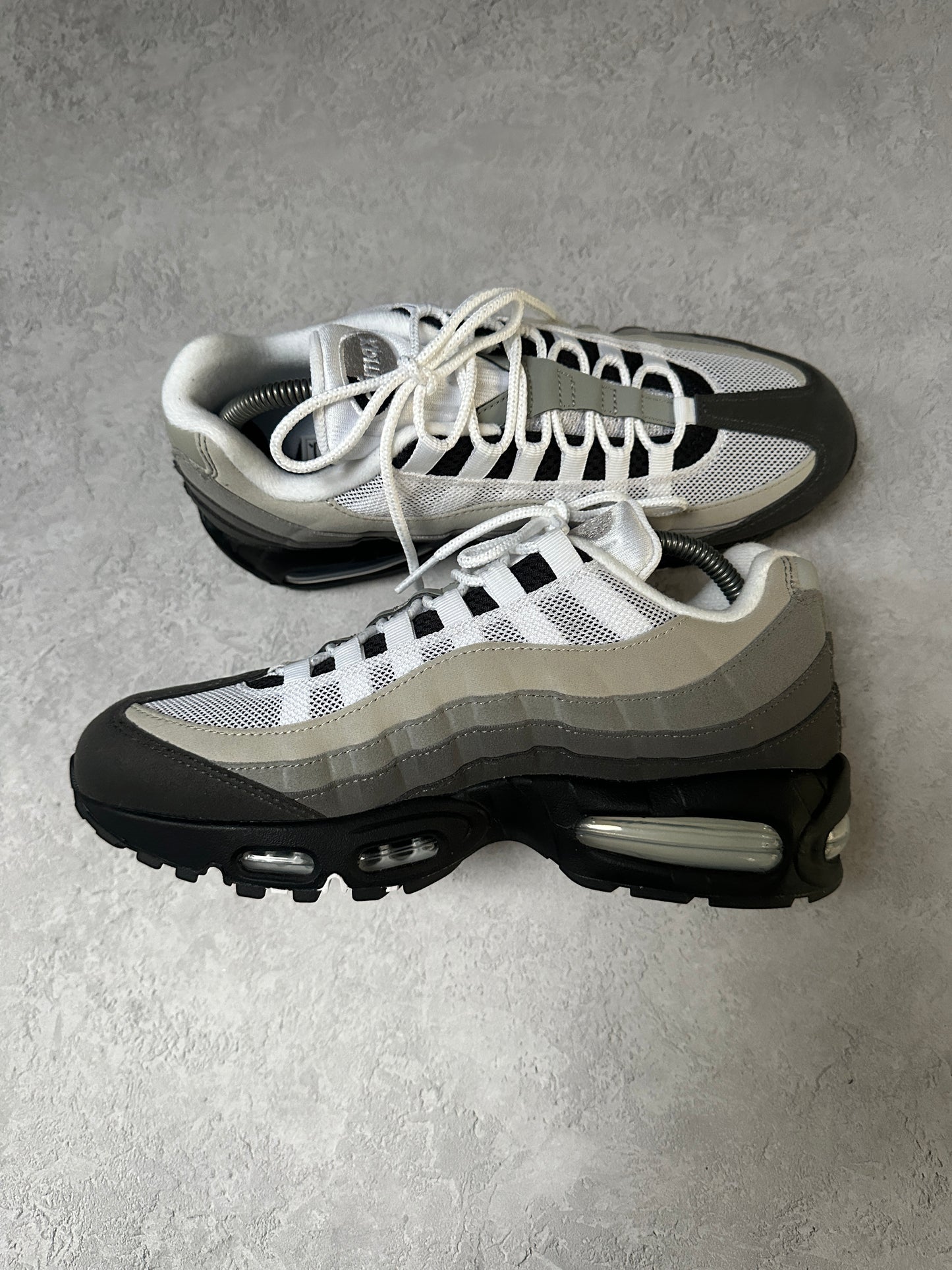 Nike Air Max 95 - Granite 2026 - UK7.5
