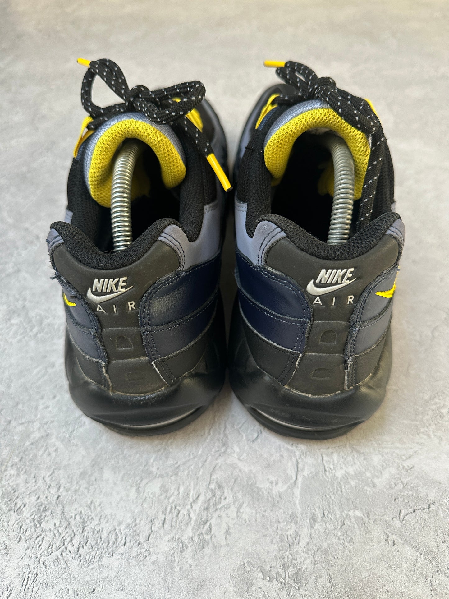 Nike Air Max 95 - Memphis Grizzlies - UK10.5
