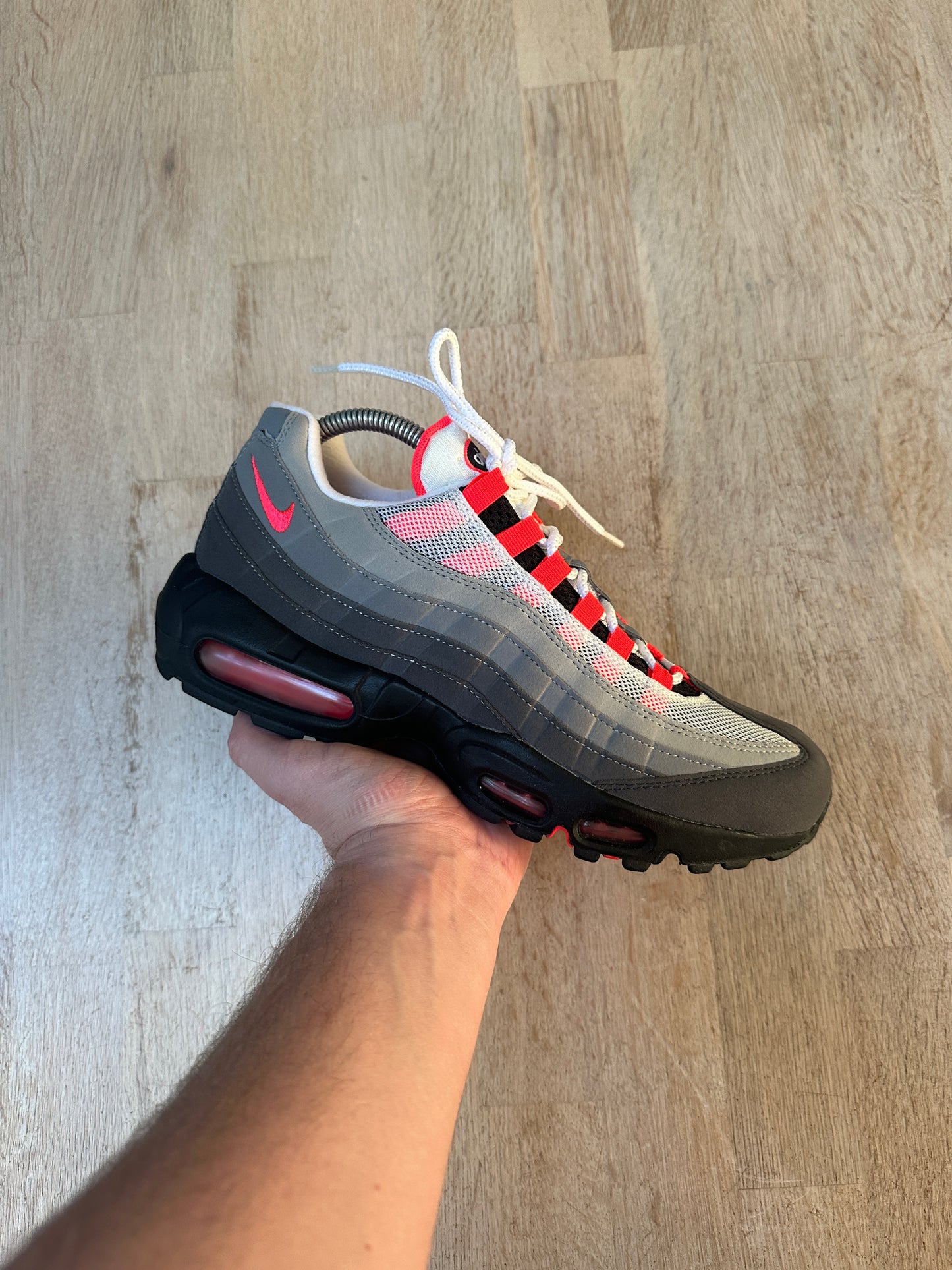 Nike Air Max 95 - Solar Red - UK7