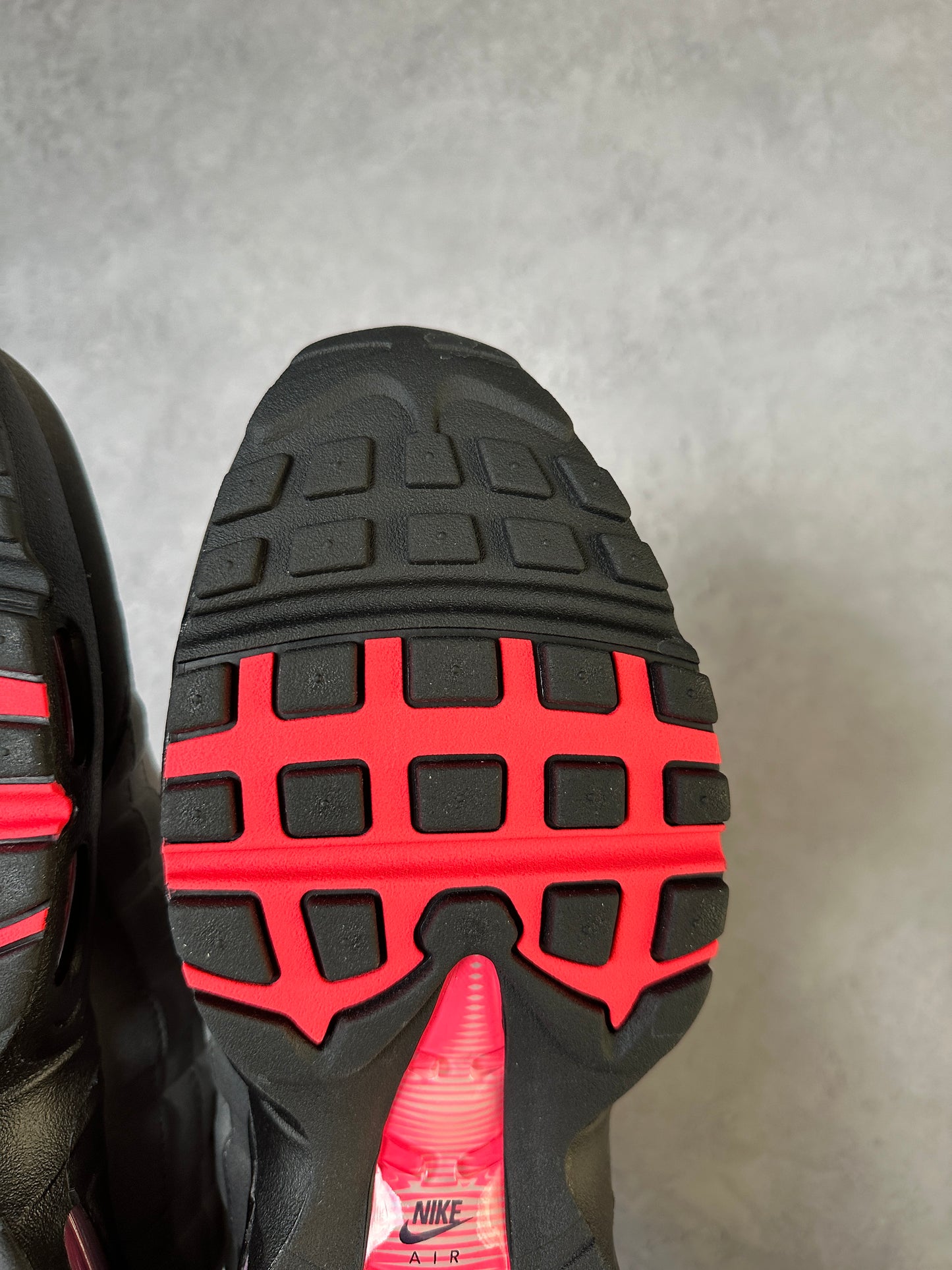 Nike Air Max 95 - Solar Red 2025 - UK12