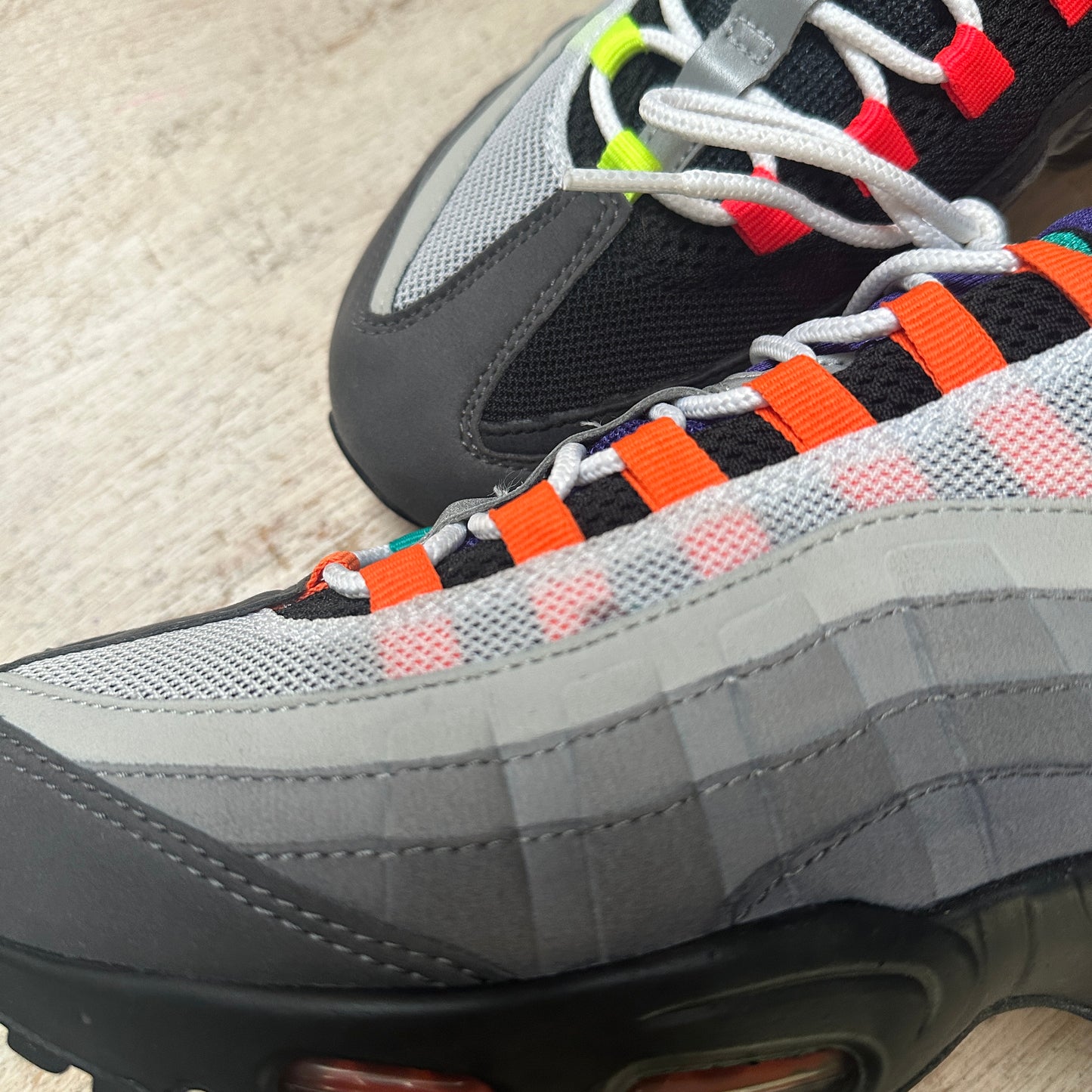 Nike Air Max 95 - Greedy 1.0 - UK9