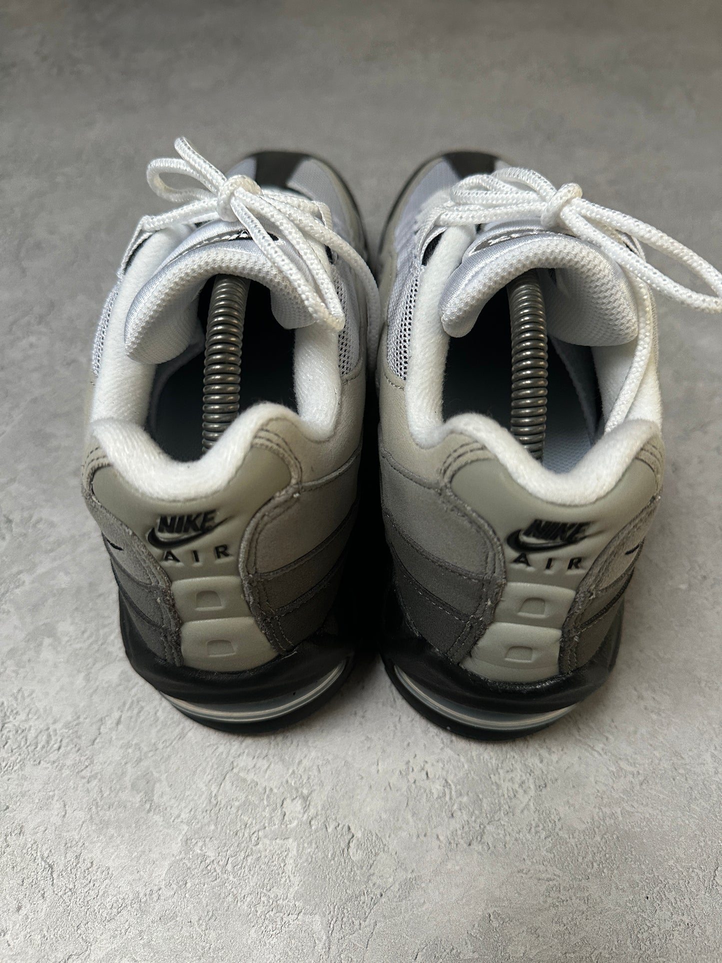 Nike Air Max 95 - Granite 2026 - UK7.5