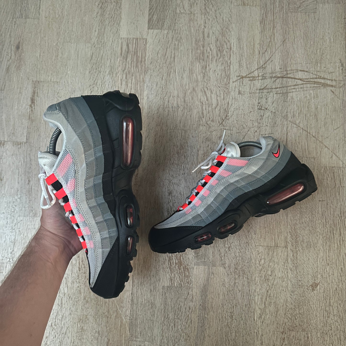 Nike Air Max 95 - Solar Red 2017 - UK8.5