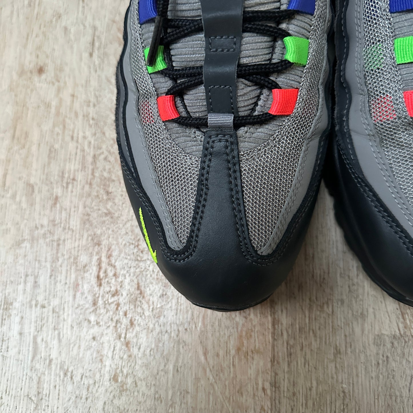 Nike Air Max 95 - Evolution of Icons - UK9.5