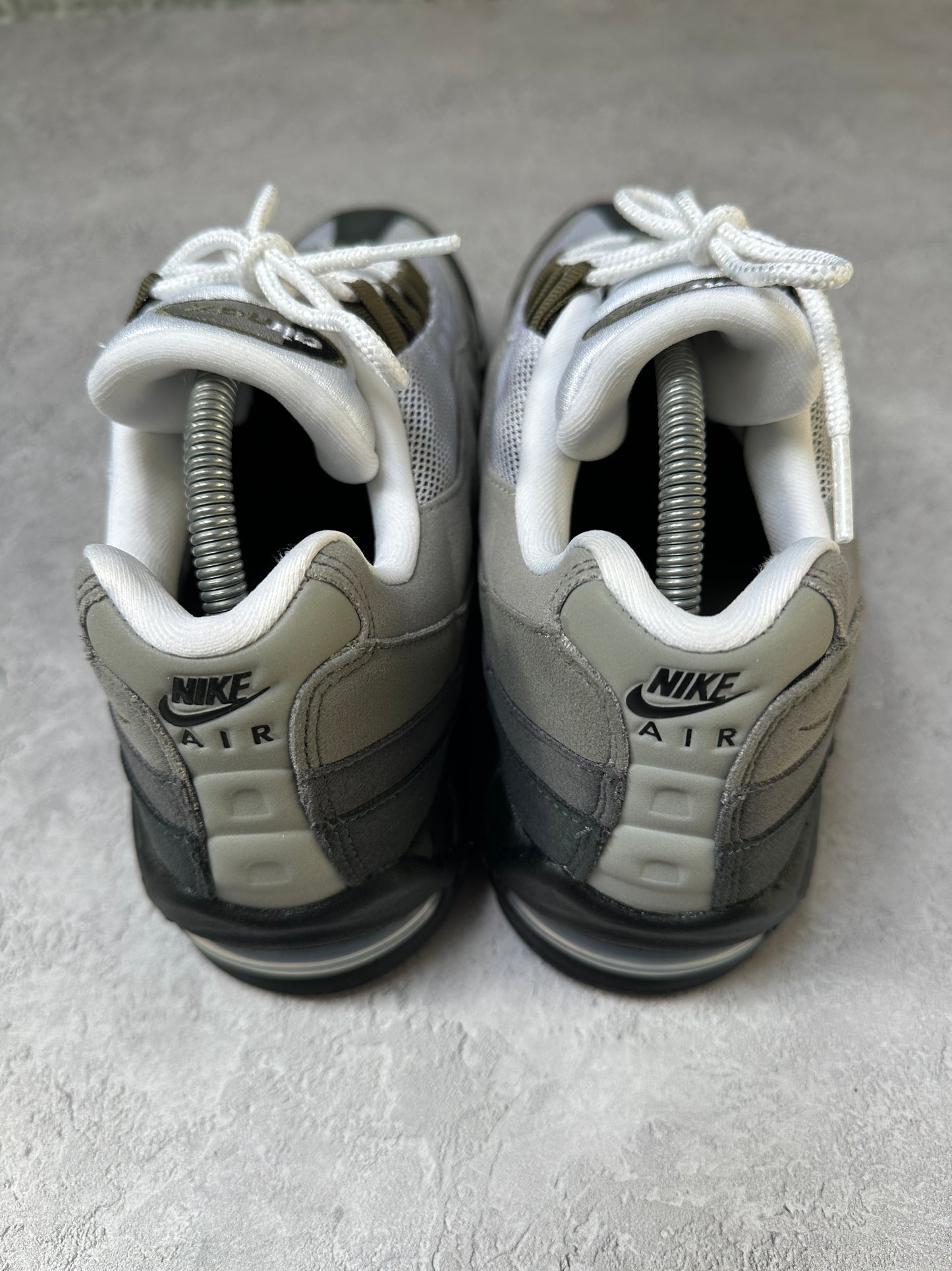 Nike Air Max 95 - Medium Olive - UK8.5