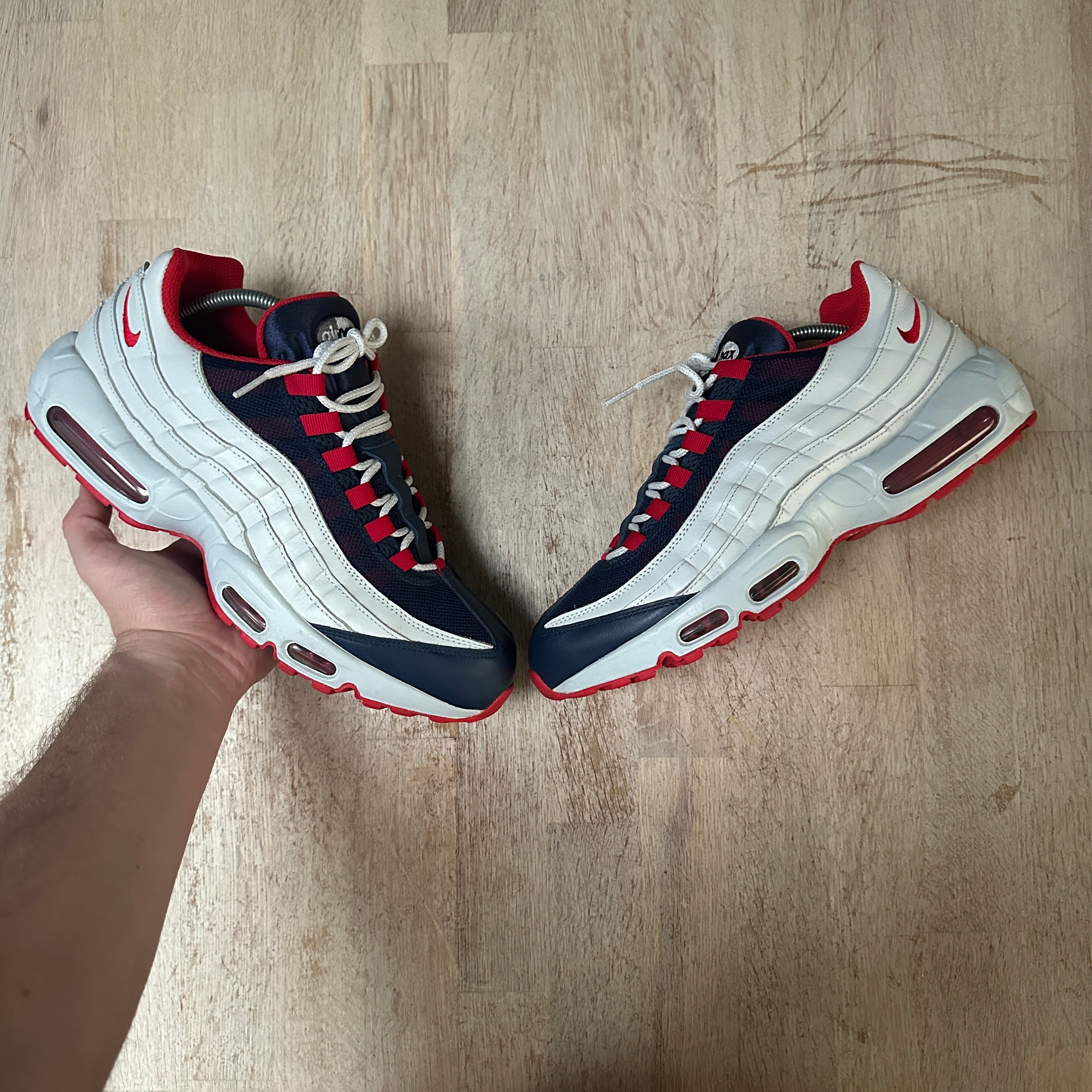 nike air max 95 red white blue