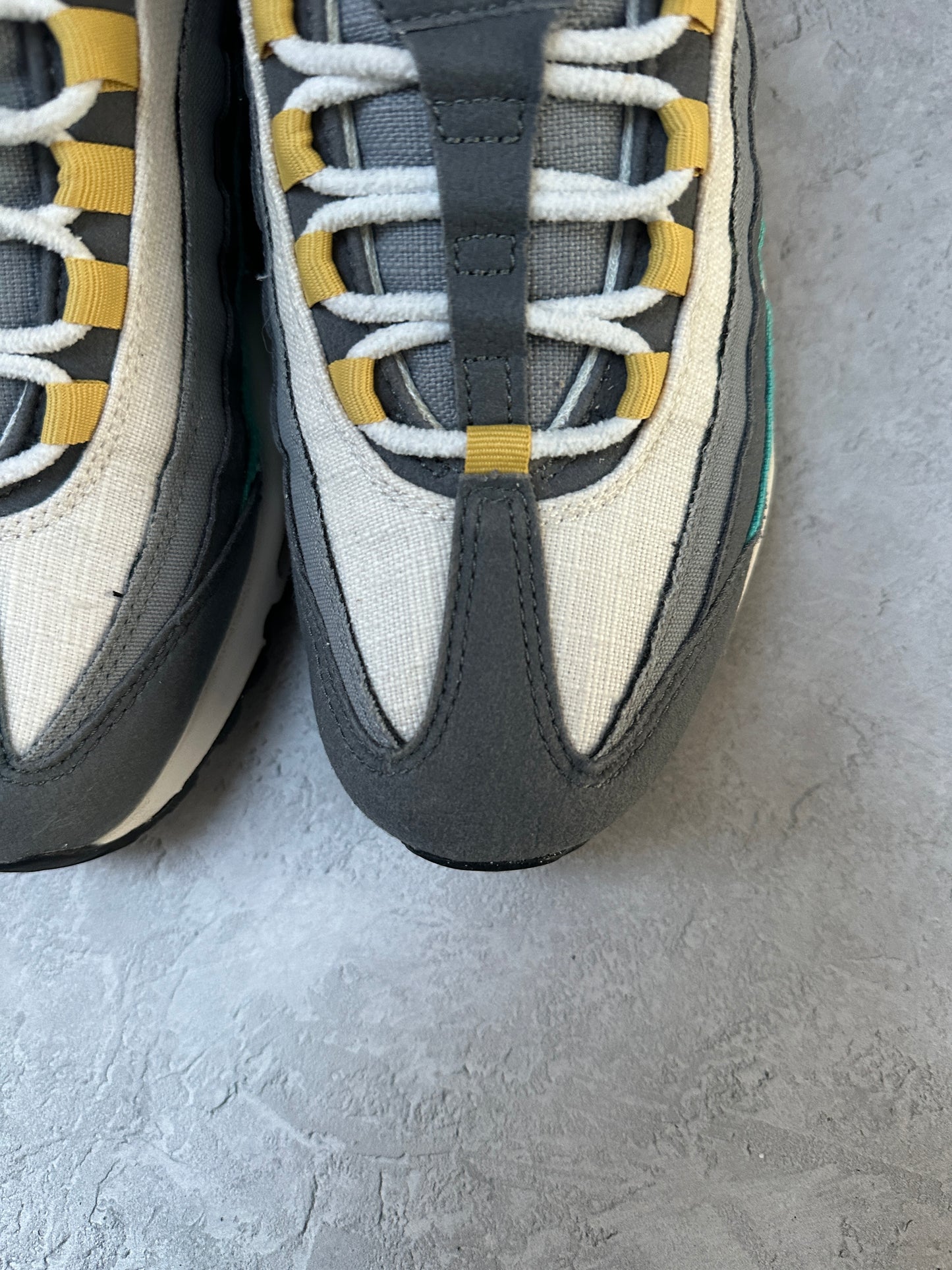 Nike Air Max 95 - Air Sprung - UK6