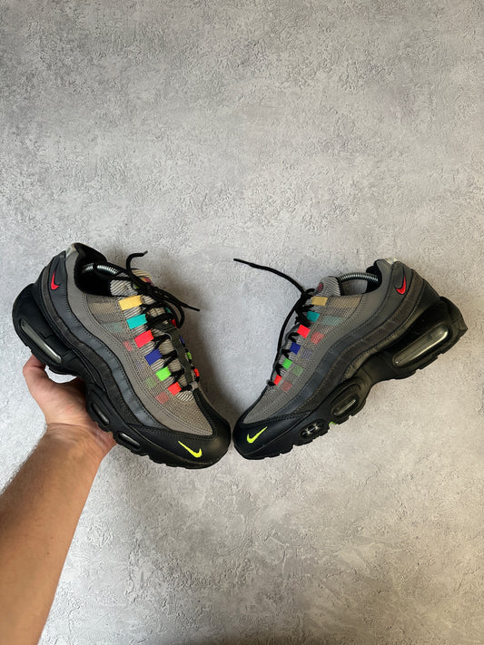 Nike Air Max 95 - Evolution of Icons - UK7.5