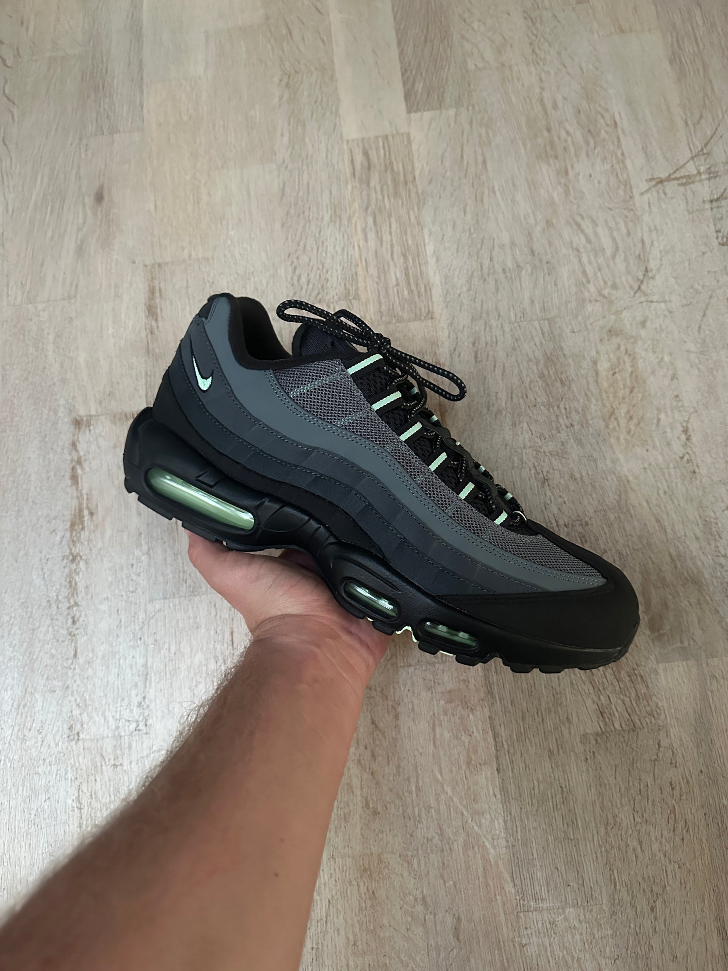 Nike Air Max 95 Vapour Green UK11 RM Footwear