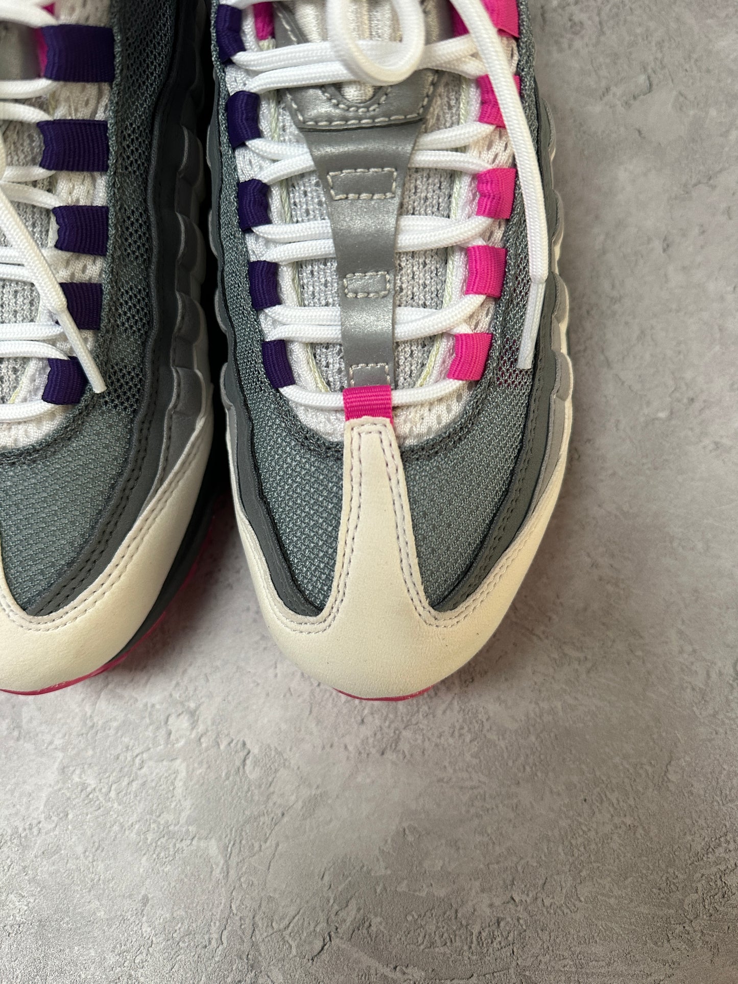 Nike Air Max 95 - Pink IDs - UK3.5