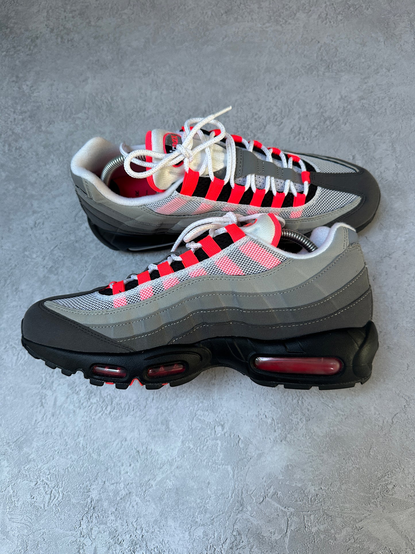 Nike Air Max 95 - Solar Red - UK9