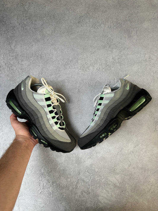 Nike Air Max 95 - Fresh Mint - UK9