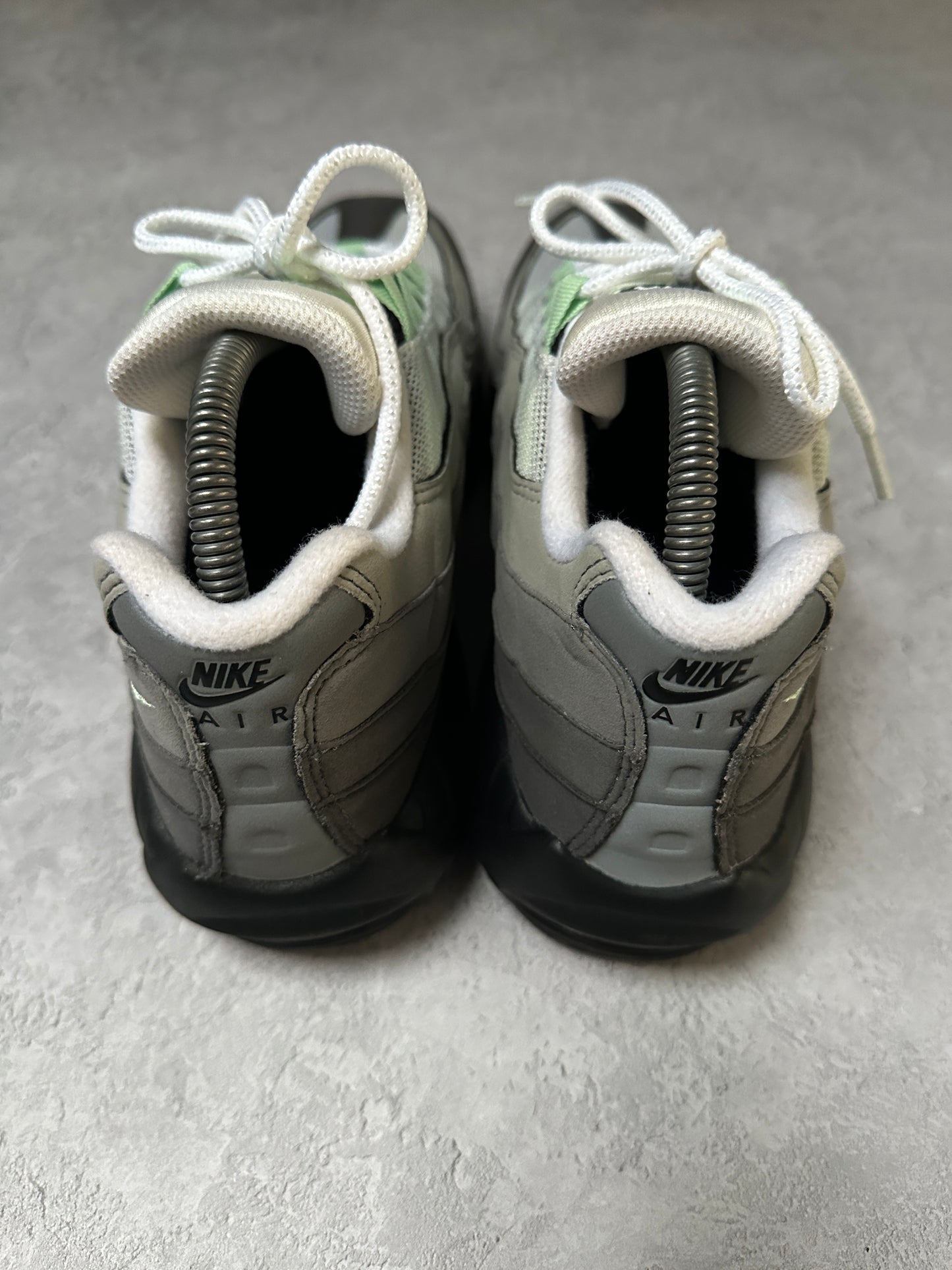 Nike Air Max 95 - Fresh Mint - UK7.5