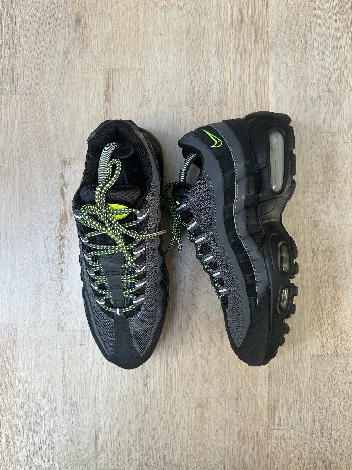 Nike Air Max 95 - Pure Black / Cool Grey - UK7.5