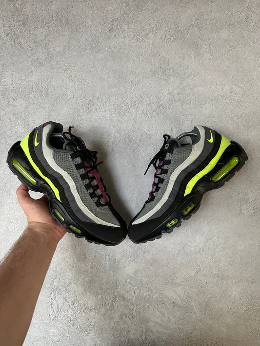 Nike Air Max 95 - 2020 Grey / Neon / Maroon IDs - UK8.5