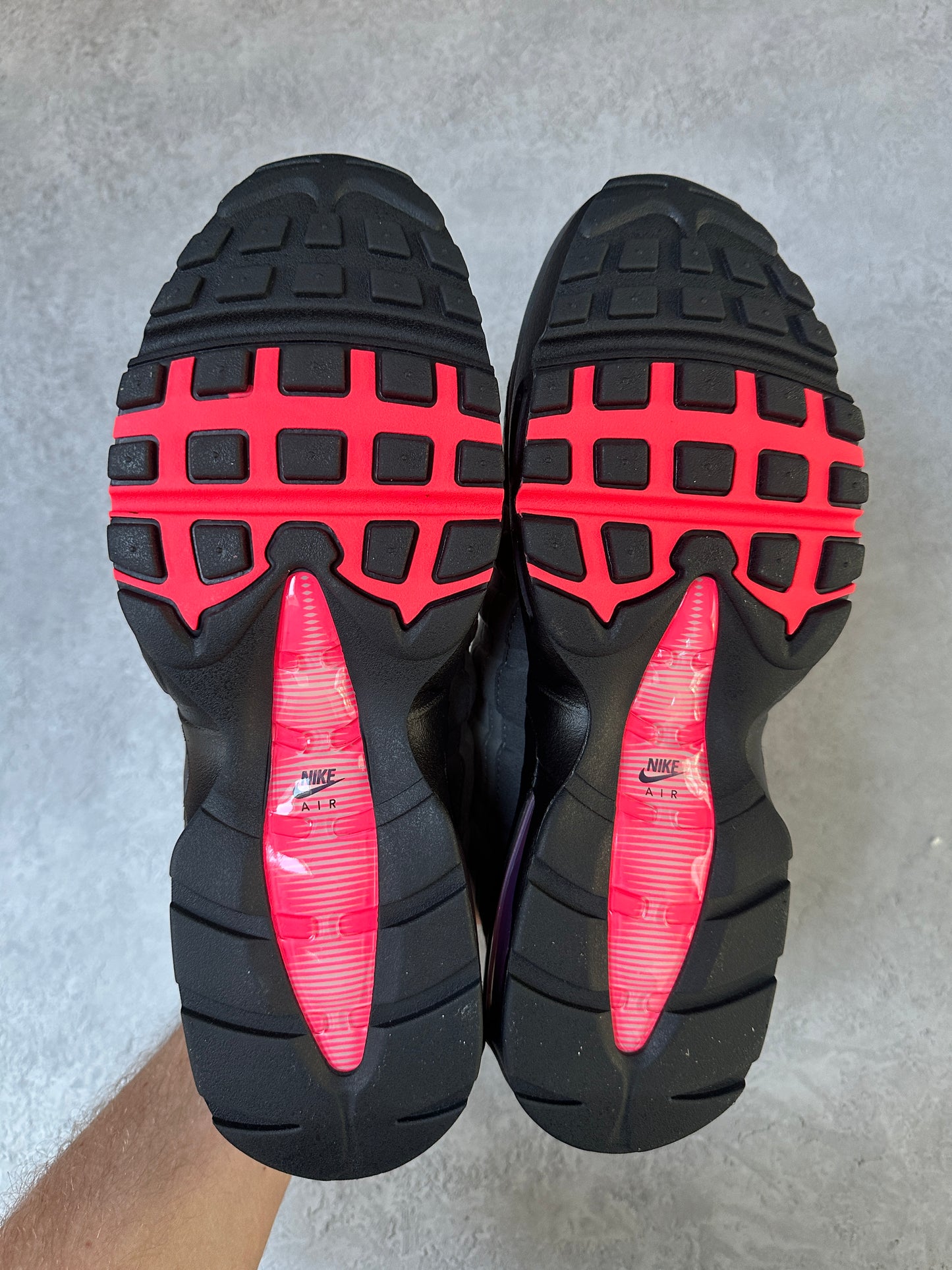 Nike Air Max 95 - Solar Red 2025 - UK12