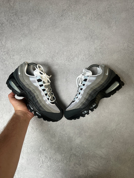 Nike Air Max 95 - Blue Tint 2025 - UK5.5