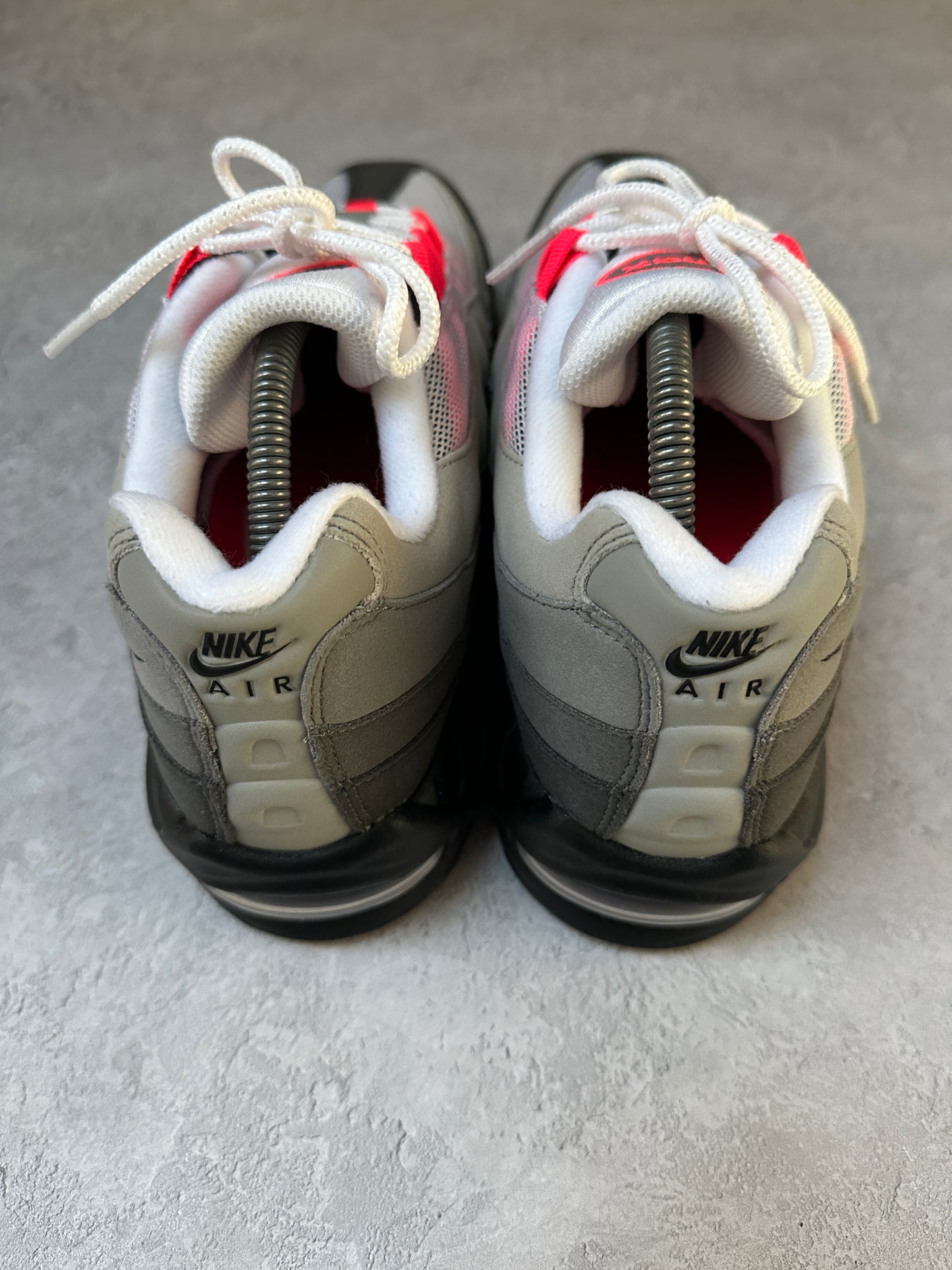 Nike Air Max 95 - Solar Red 2025 - UK9.5