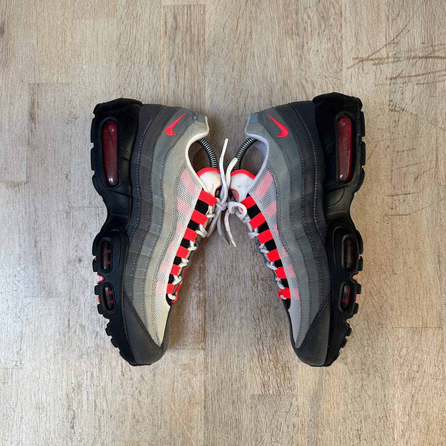 Nike Air Max 95 - Solar Red - UK7.5