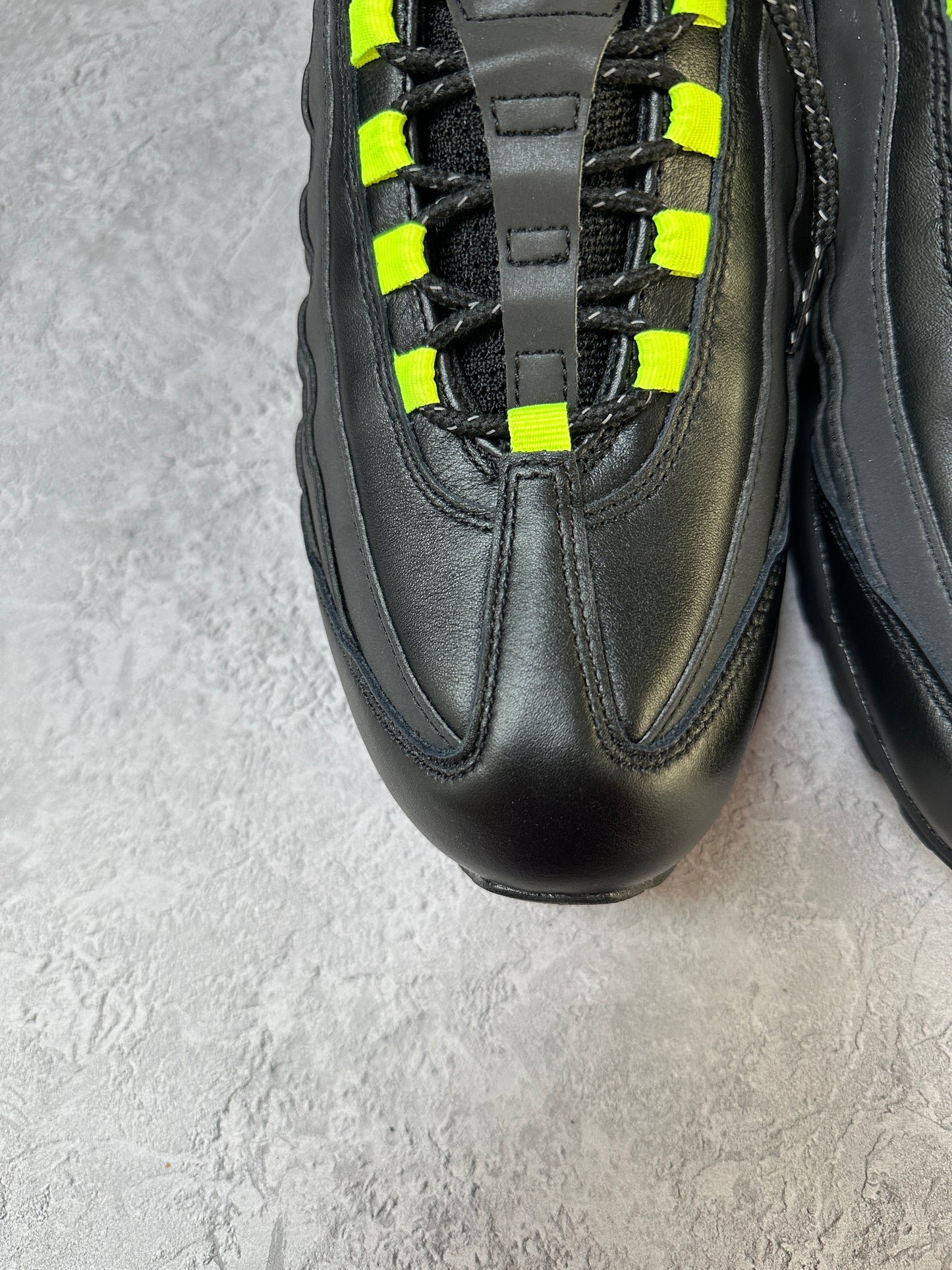 Nike Air Max 95 - Harajuku HRJK - UK9