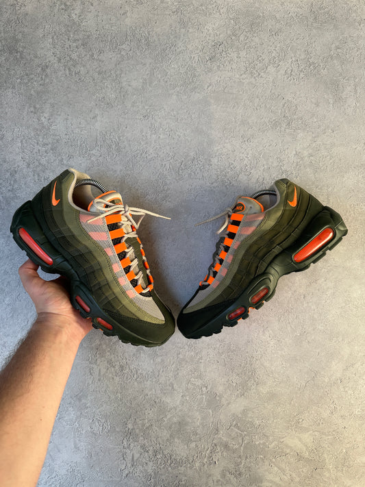 Nike Air Max 95 - Total Orange - UK7