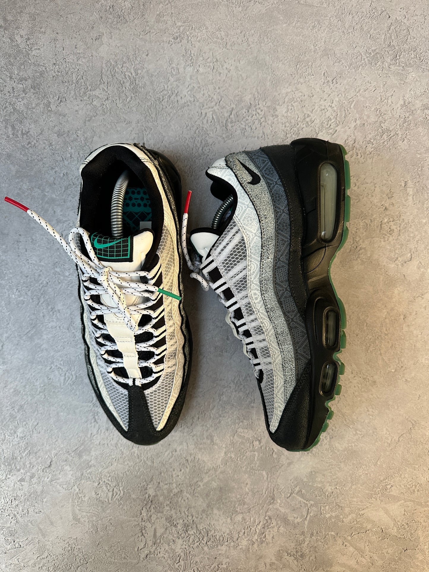 Nike Air Max 95 - Day of the Dead - UK9