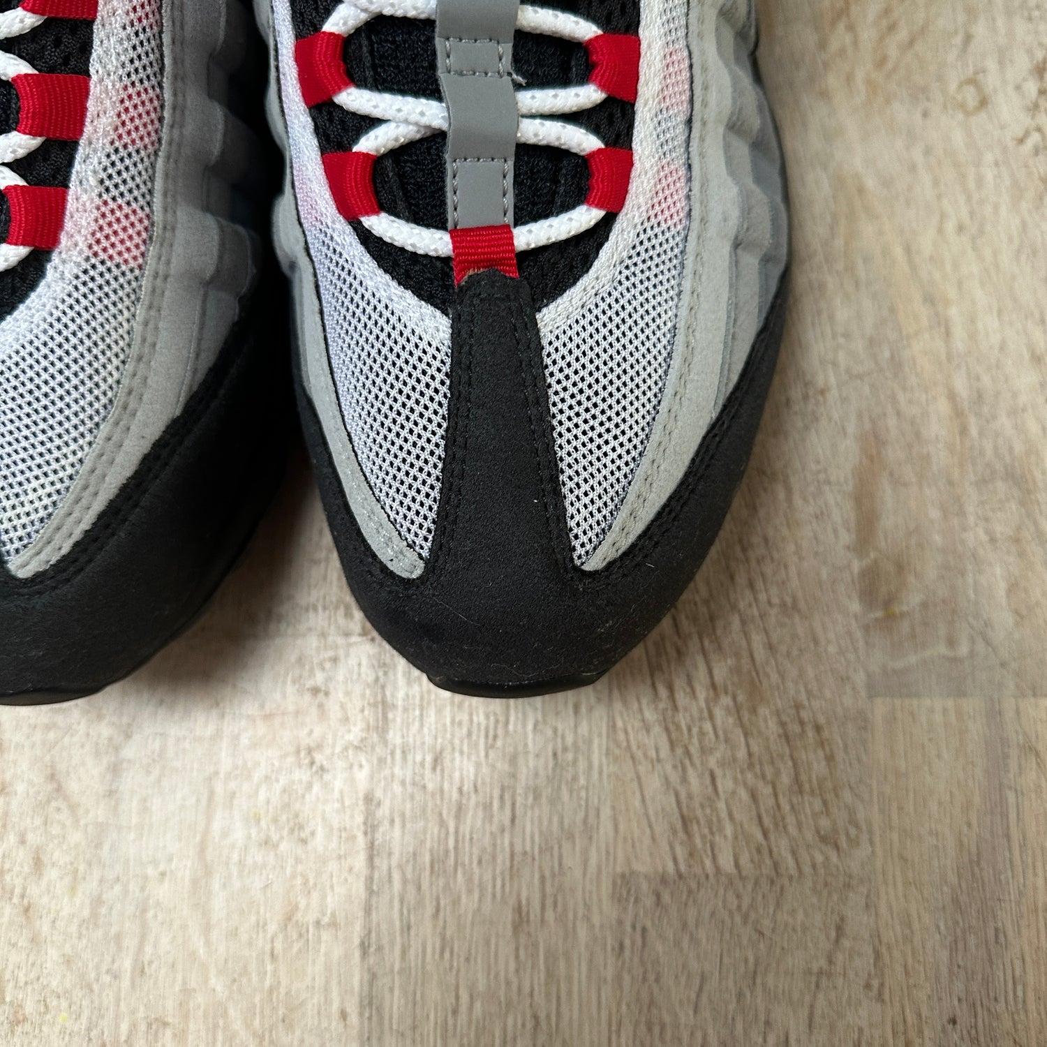 Mens 'air max 95 solar outlet red