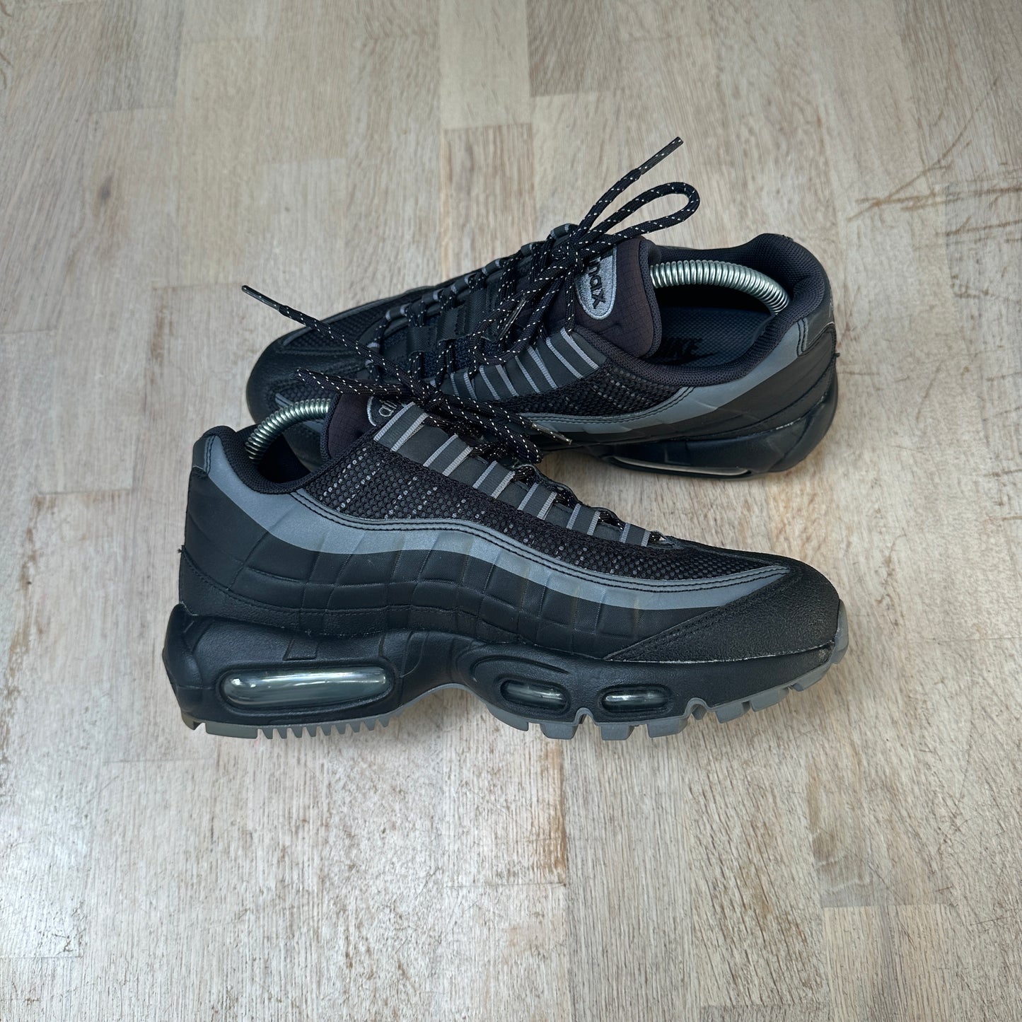 Nike Air Max 95 - Utility Black / Cool Grey - UK7