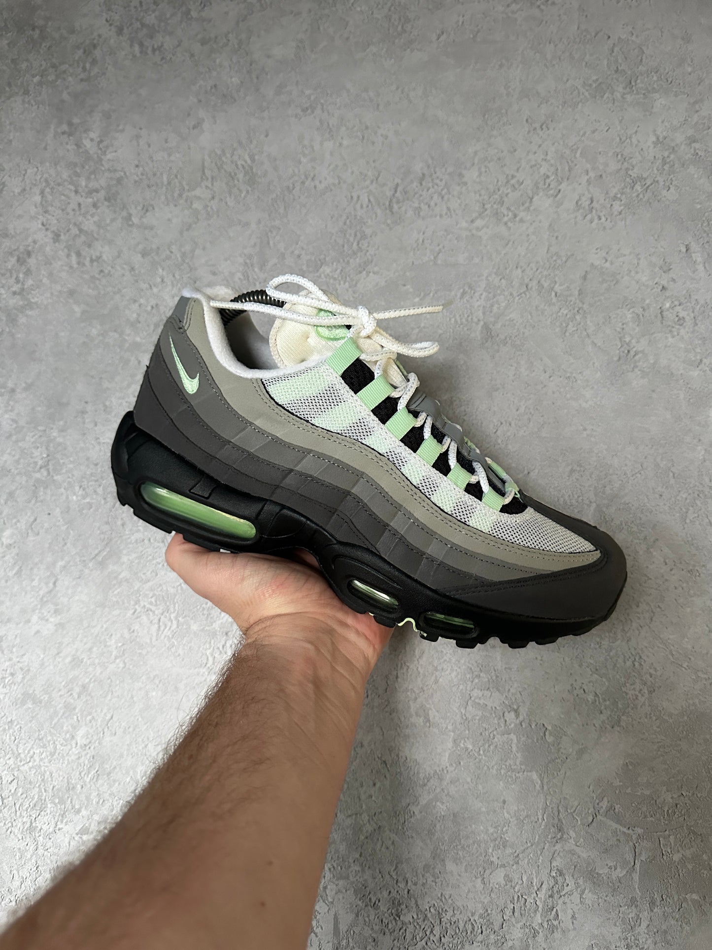 Nike Air Max 95 - Fresh Mint - UK7.5