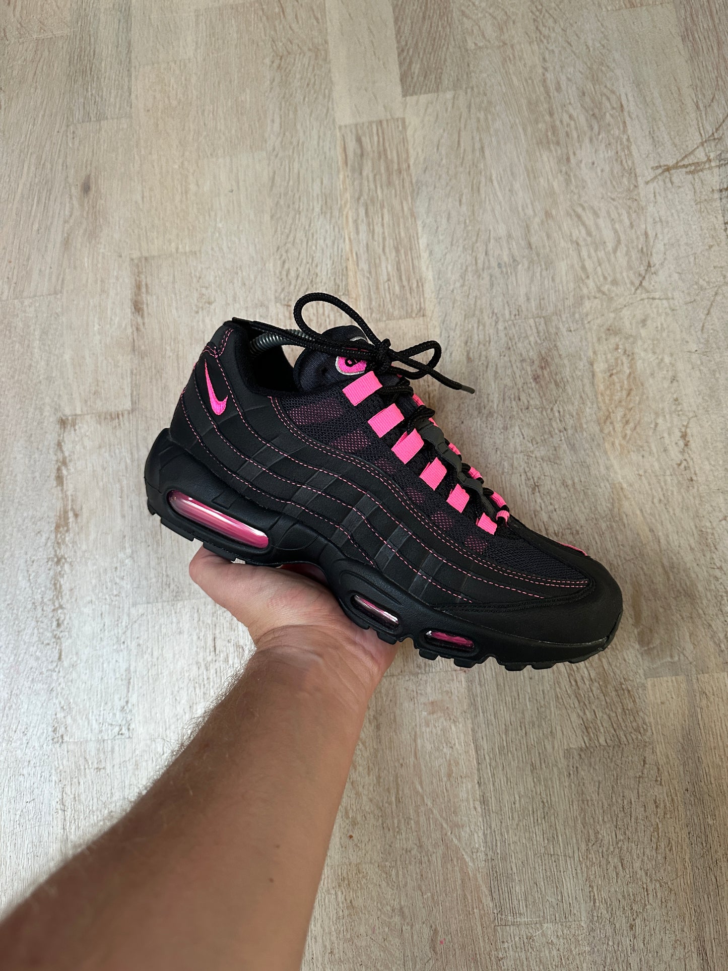 Nike Air Max 95 - Pink Blast - UK7.5