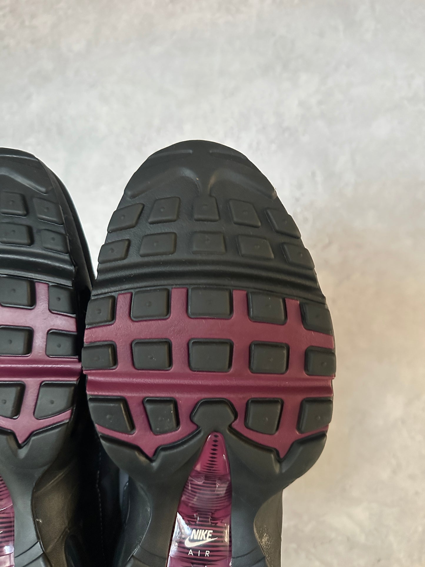 Nike Air Max 95 - Dark Beetroot - UK9