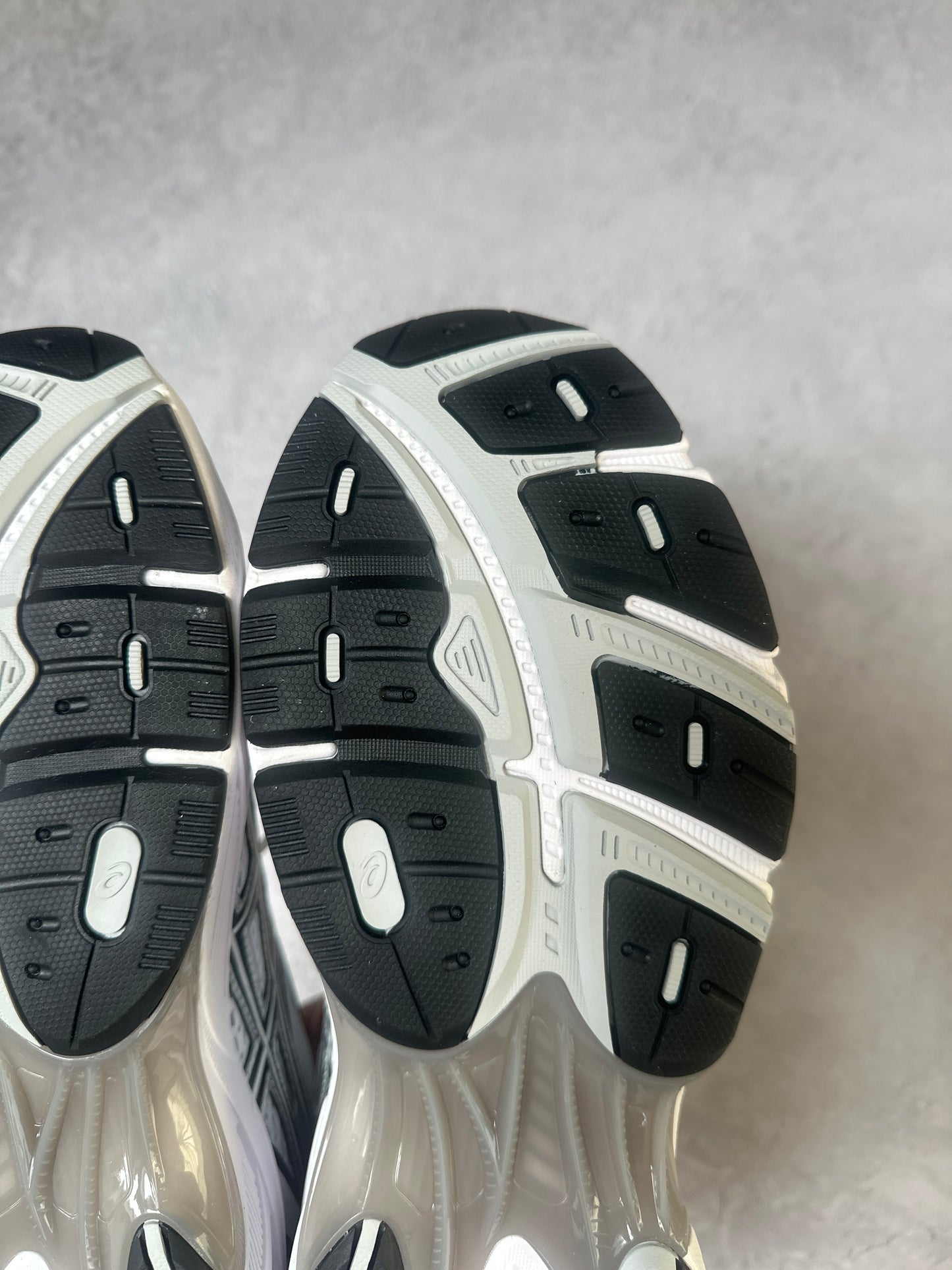 ASICS - JJJJound x GT2160 - UK9