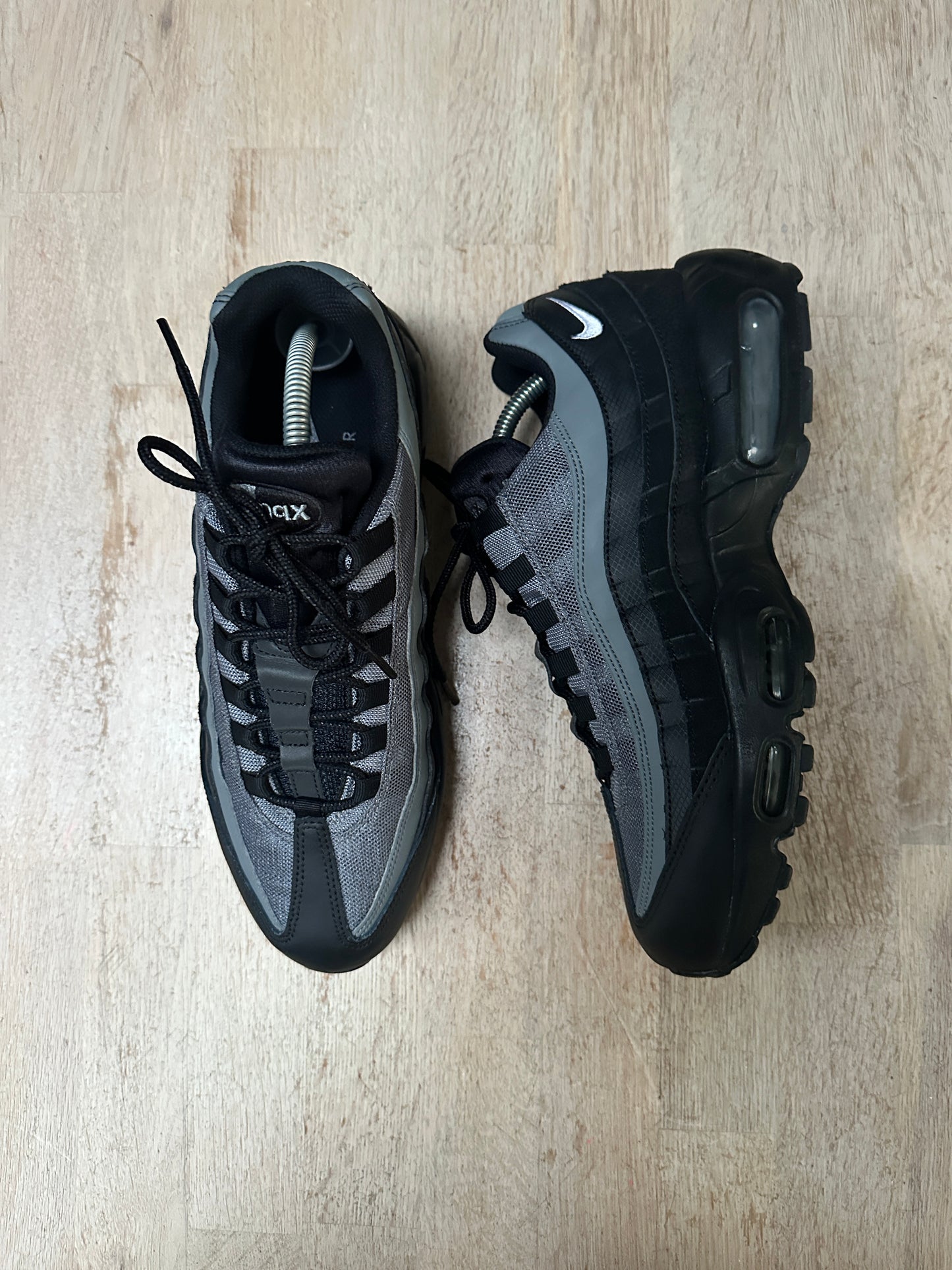 Nike Air Max 95 - Black / Smoke Grey - UK9