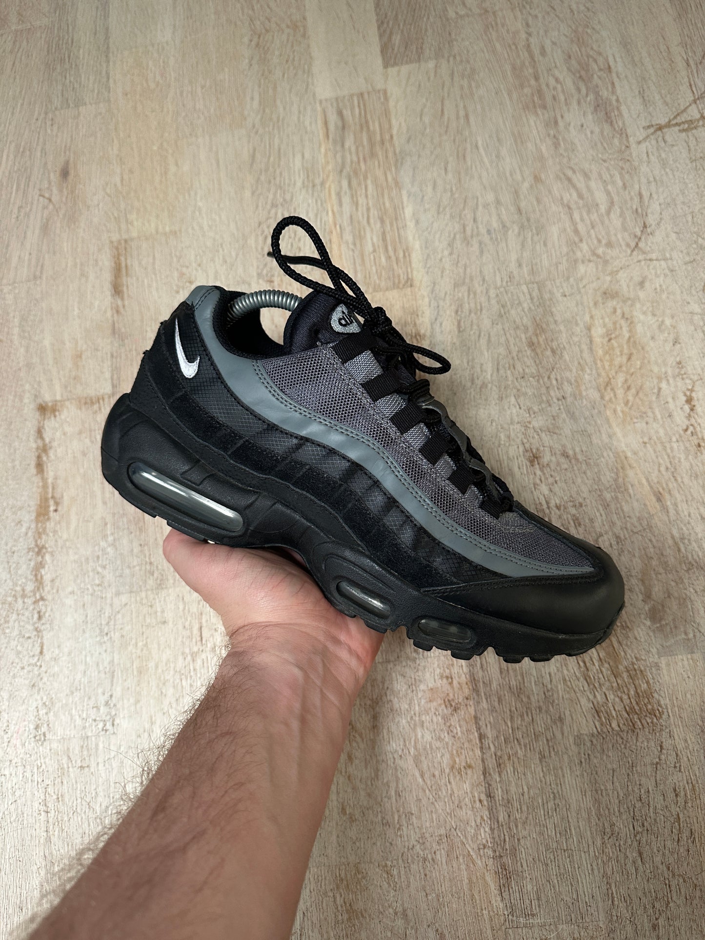 Nike Air Max 95 - Black / Smoke Grey - UK8