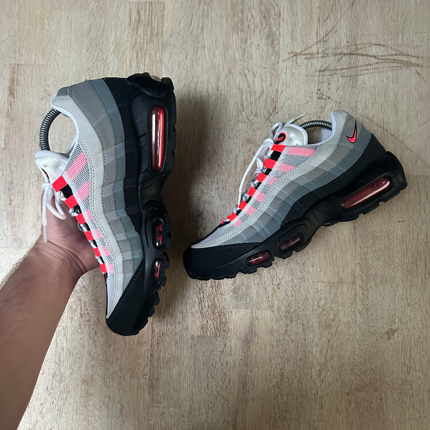 Nike Air Max 95 - Solar Red 2017 - UK8.5