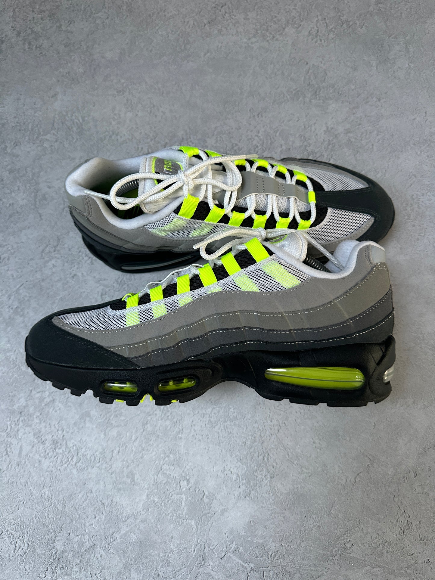 Nike Air Max 95 - Neon 2025 - UK10
