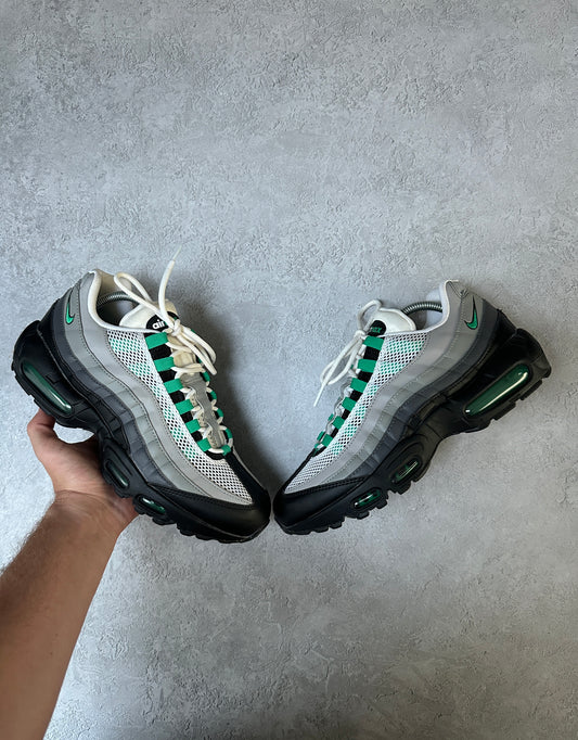 Nike Air Max 95 - Stadium Green - UK8