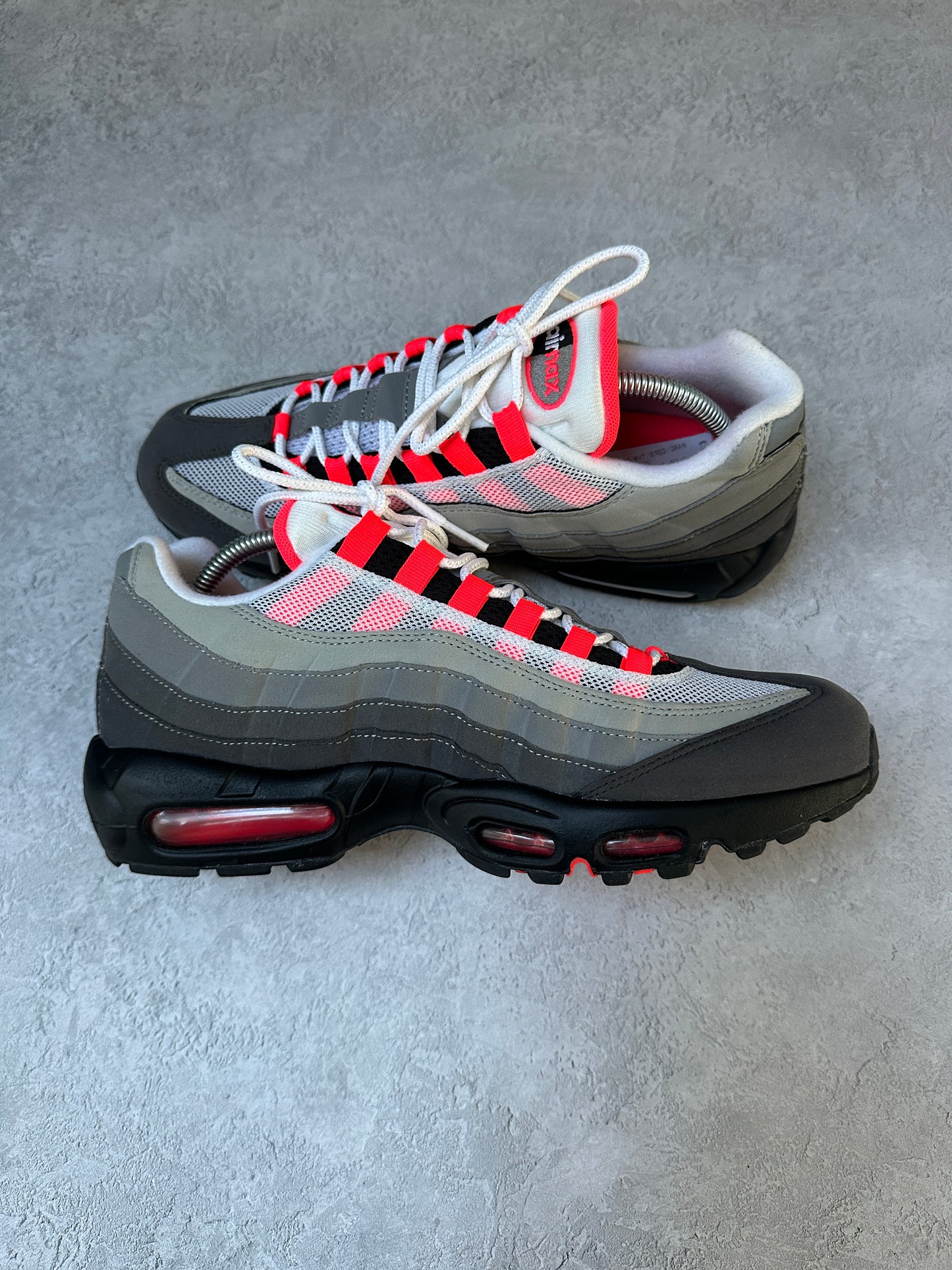 Nike Air Max 95 - Solar Red - UK9