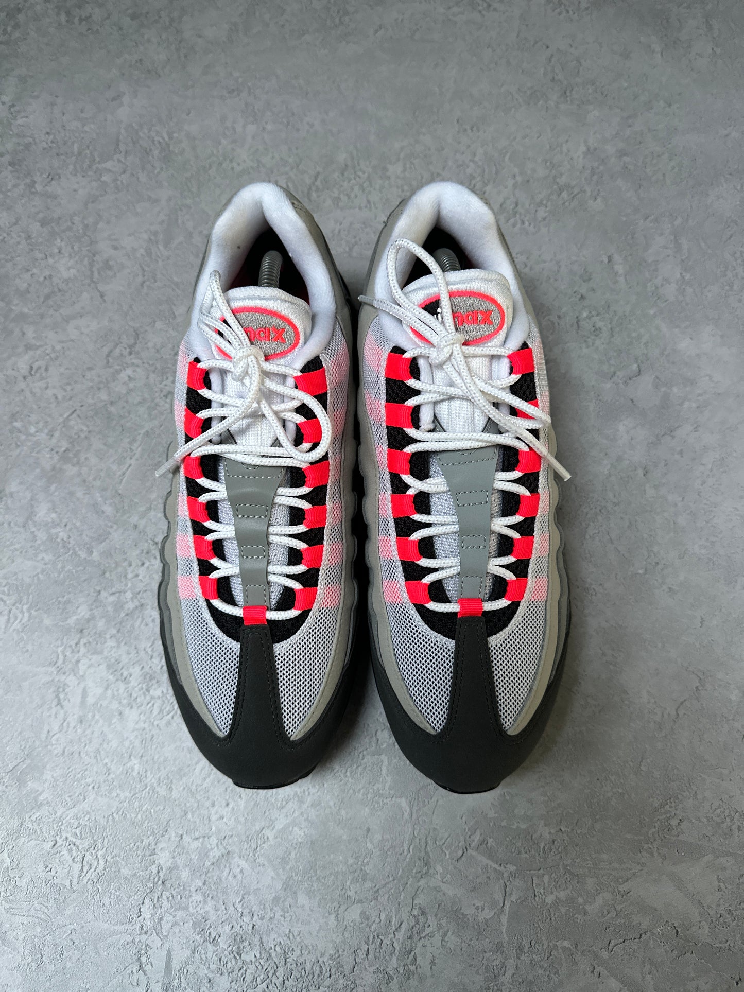 Nike Air Max 95 - Solar Red 2025 - UK8.5