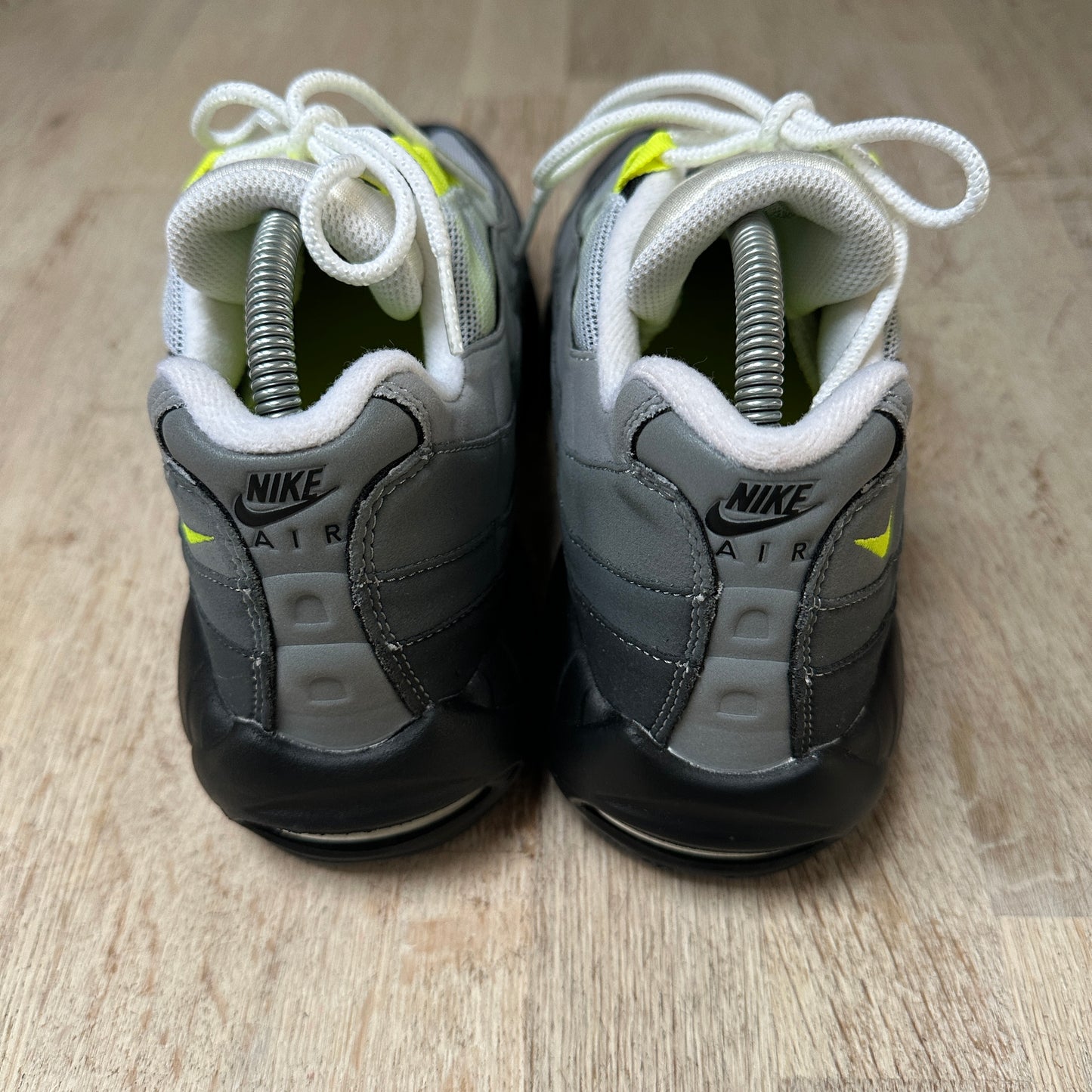 Nike Air Max 95 - Neon 2020 - UK7.5