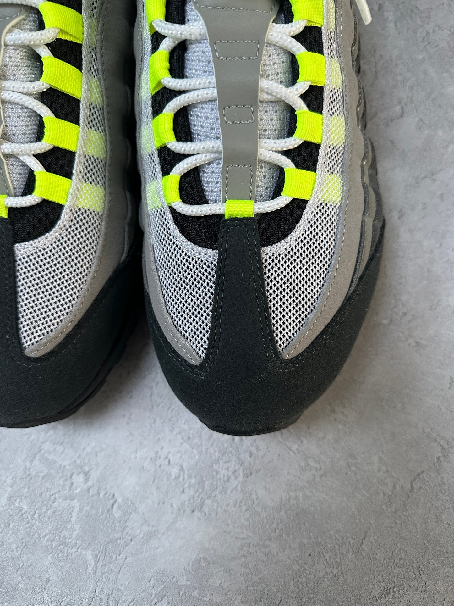 Nike Air Max 95 - Neon 2025 - UK10