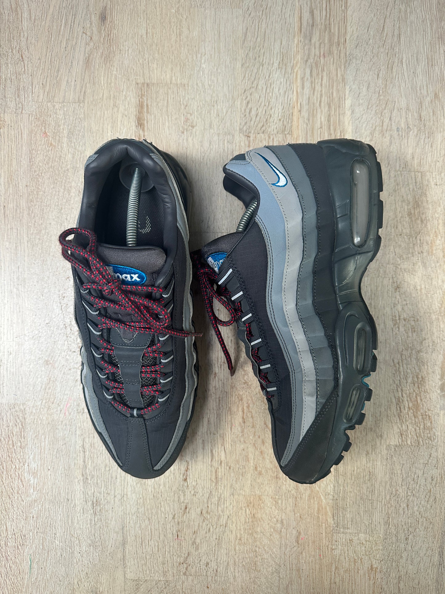 Nike Air Max 95 - Dark Grey / Blue / Red - UK11