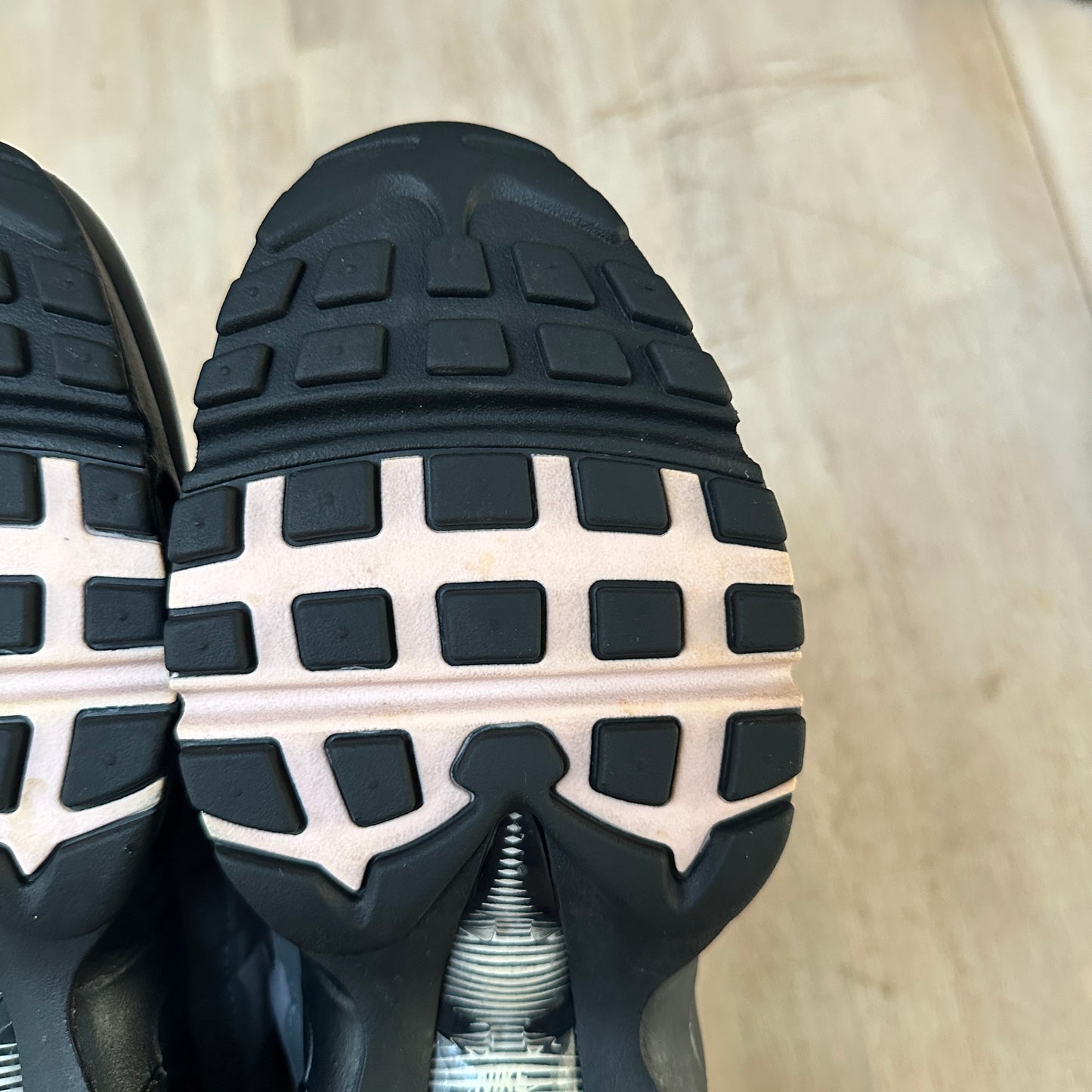 Nike Air Max 95 - Pink Foam - UK7.5
