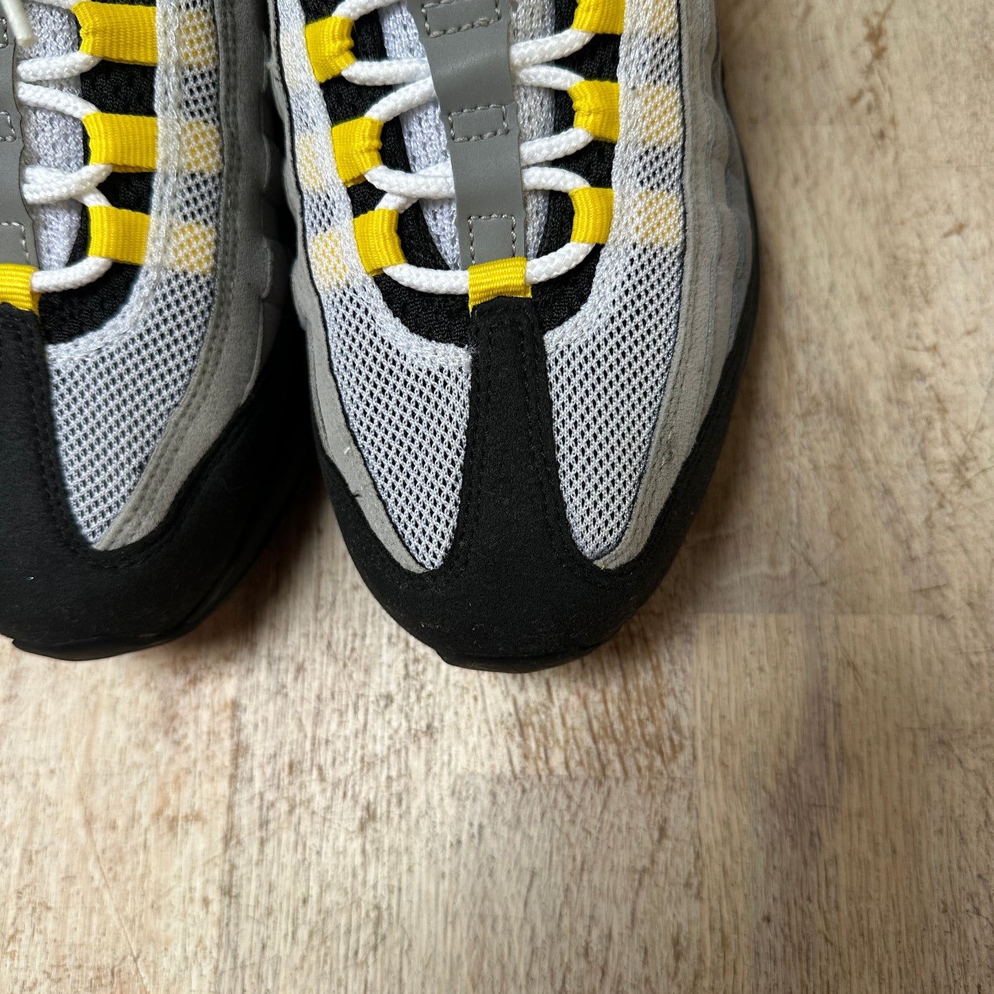 Nike Air Max 95 - Tour Yellow 2011 - UK6