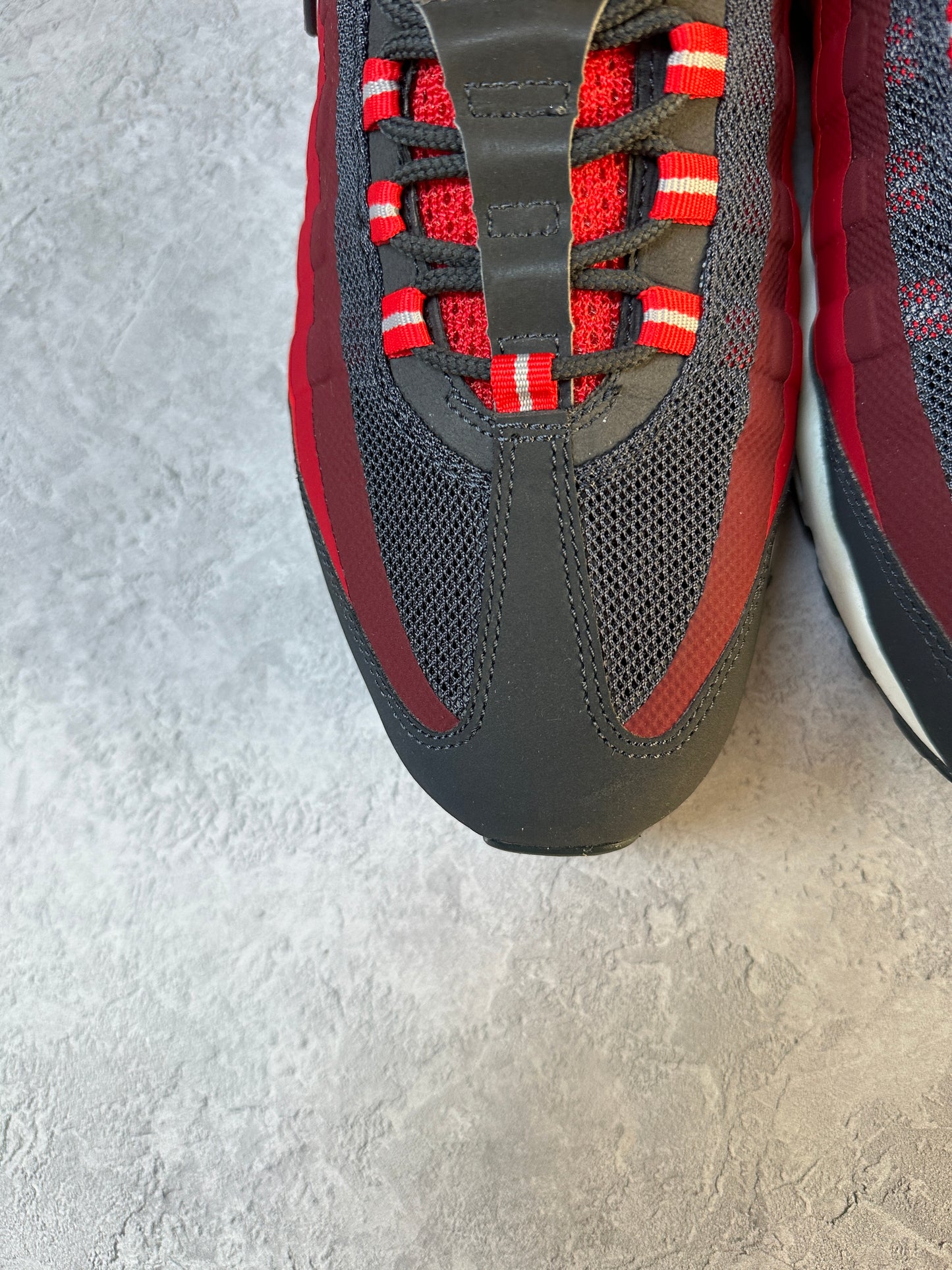 Nike Air Max 95 - Anthracite Red No Sew - UK11