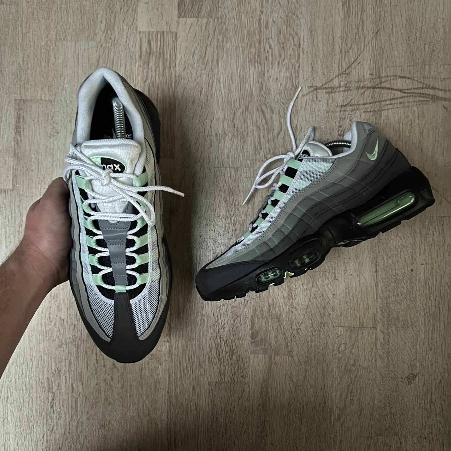 Mint 95s hot sale