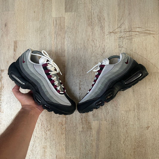 Nike Air Max 95 - Dark Beetroot - UK7.5