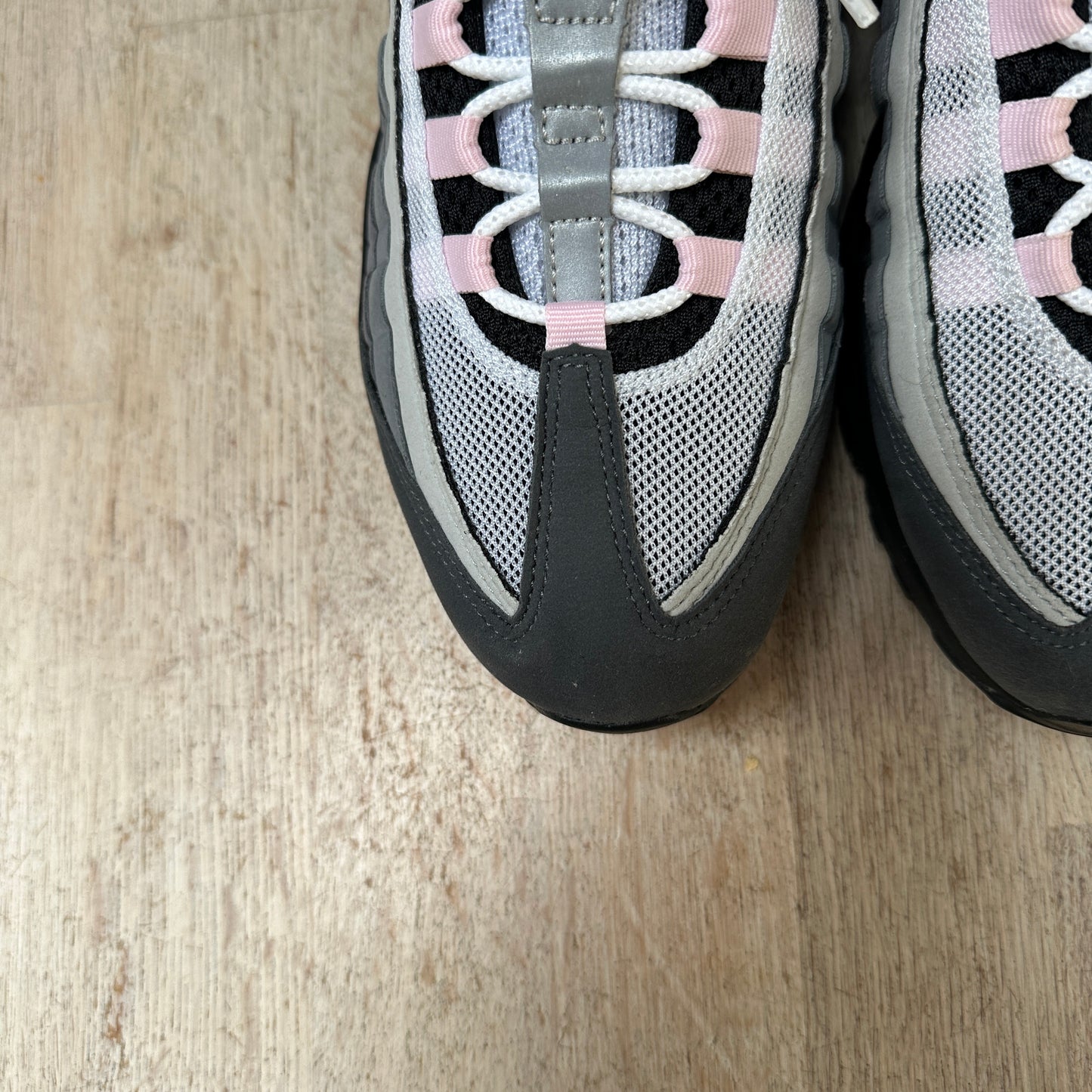 Nike Air Max 95 - Pink Foam - UK7.5